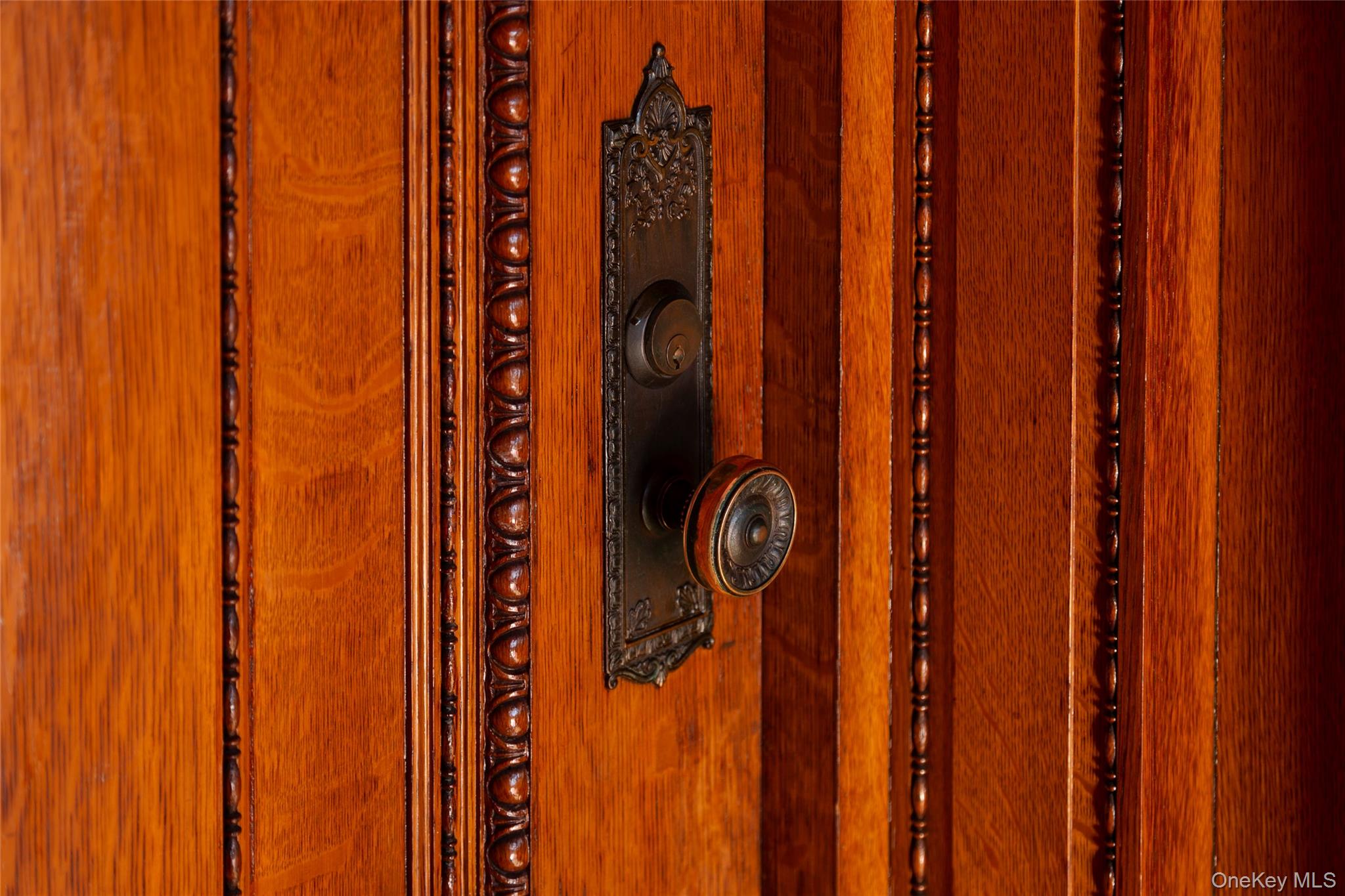 77 W Chestnut Street, Kingston, NY 12401