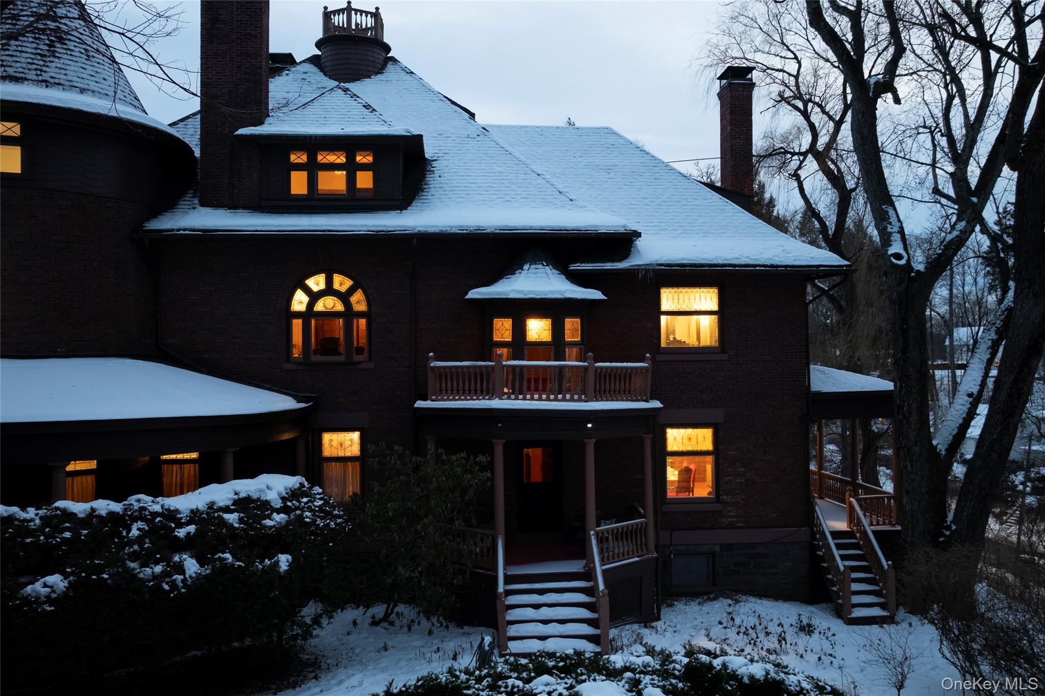 77 W Chestnut Street, Kingston, NY 12401