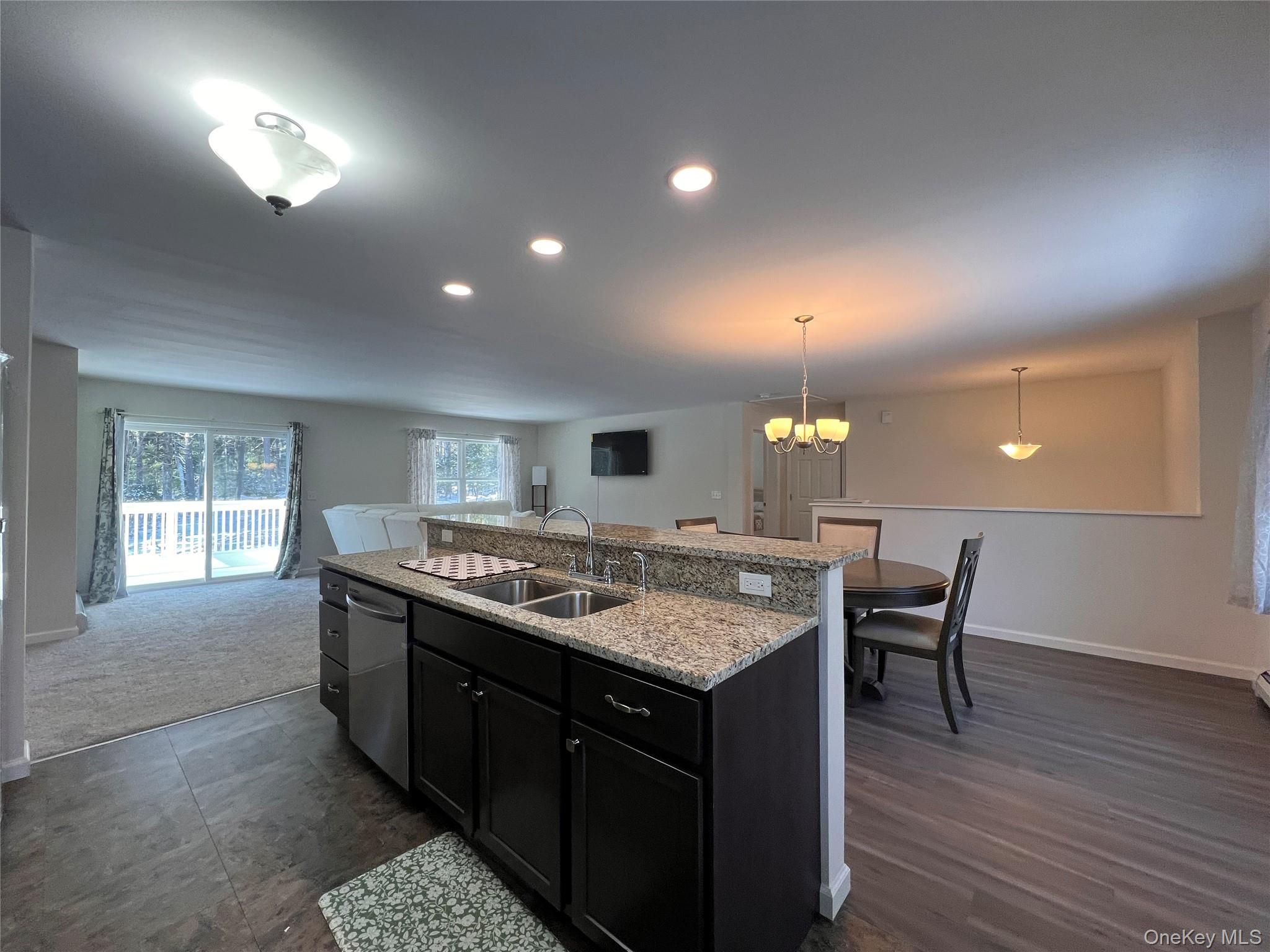 26 Summit Drive, Barryville, NY 12719