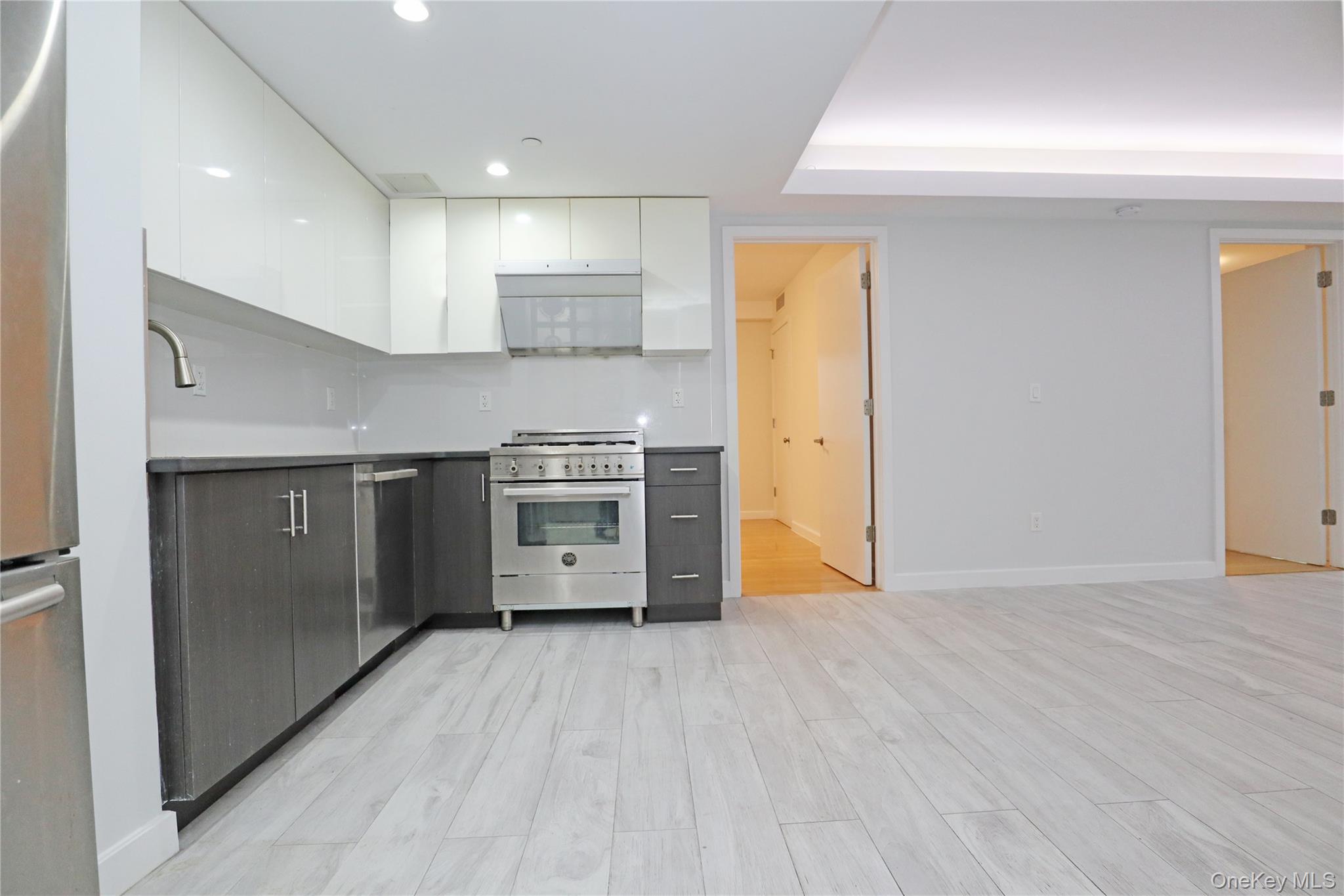 15815 Union Turnpike # 3B, Fresh Meadows, NY 11366