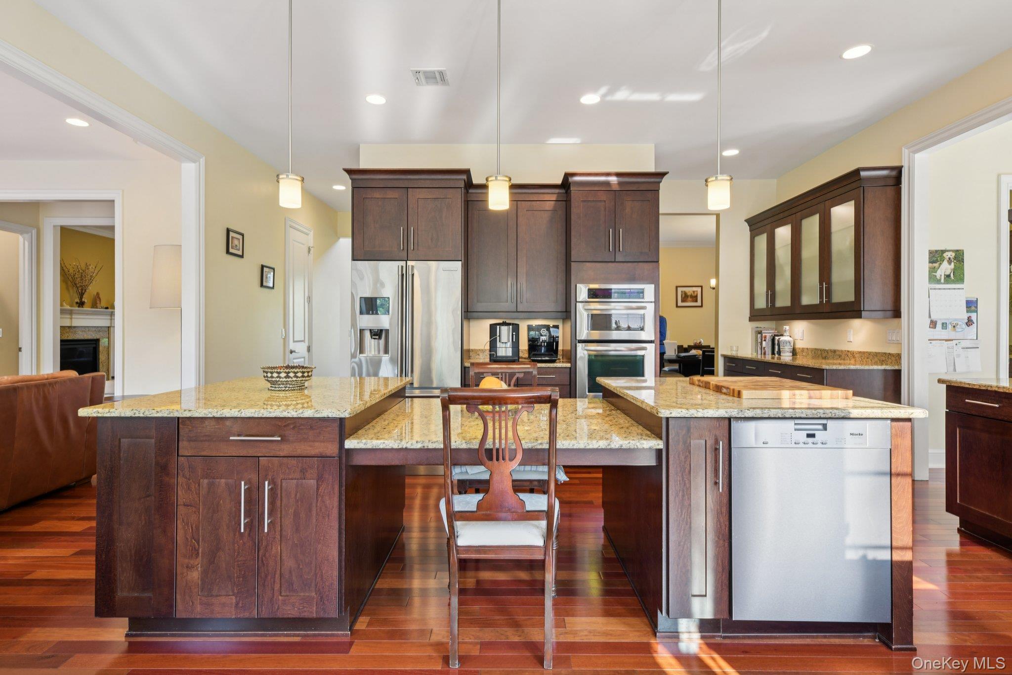 4 Celestial Court, Saint James, NY 11780