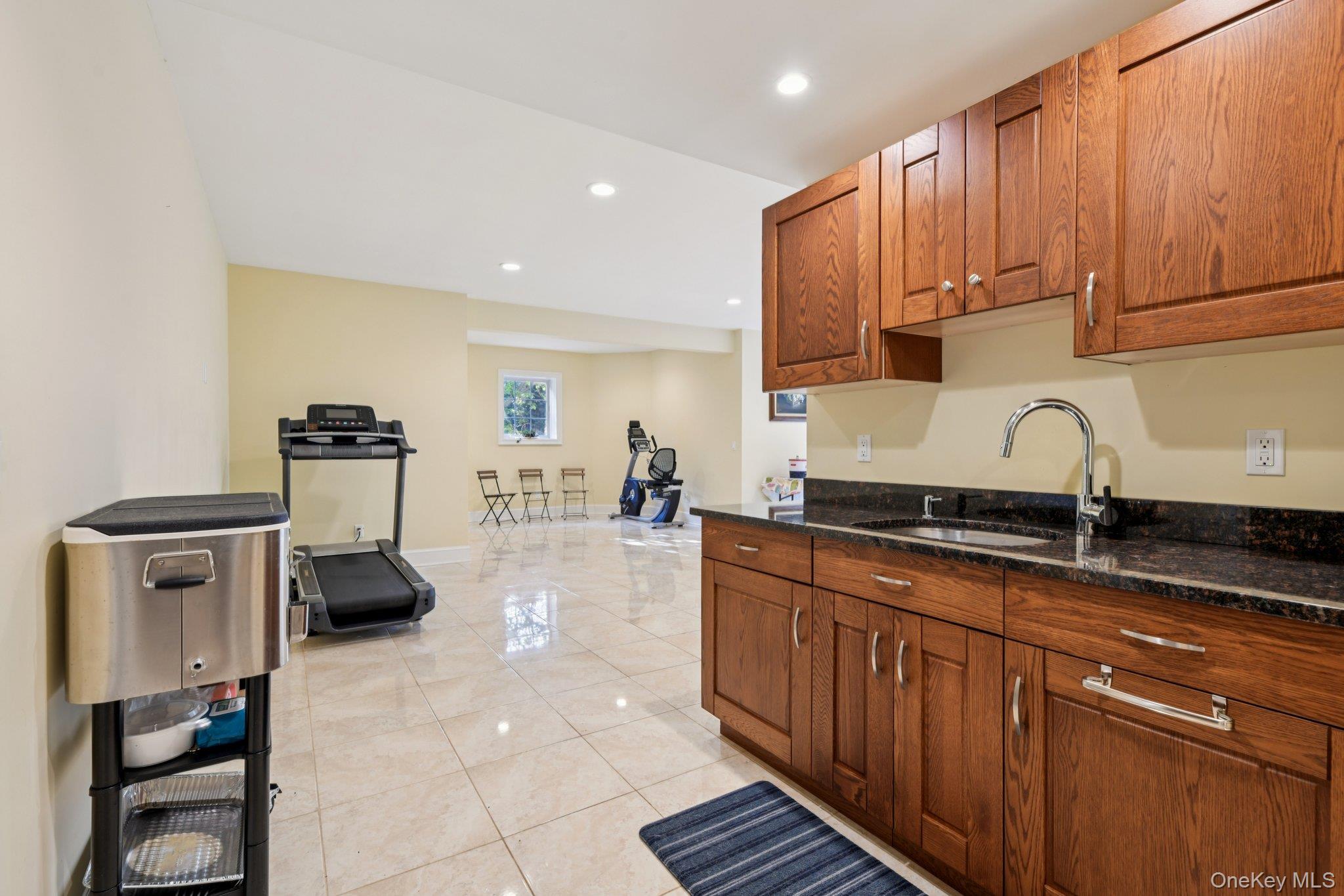 4 Celestial Court, Saint James, NY 11780