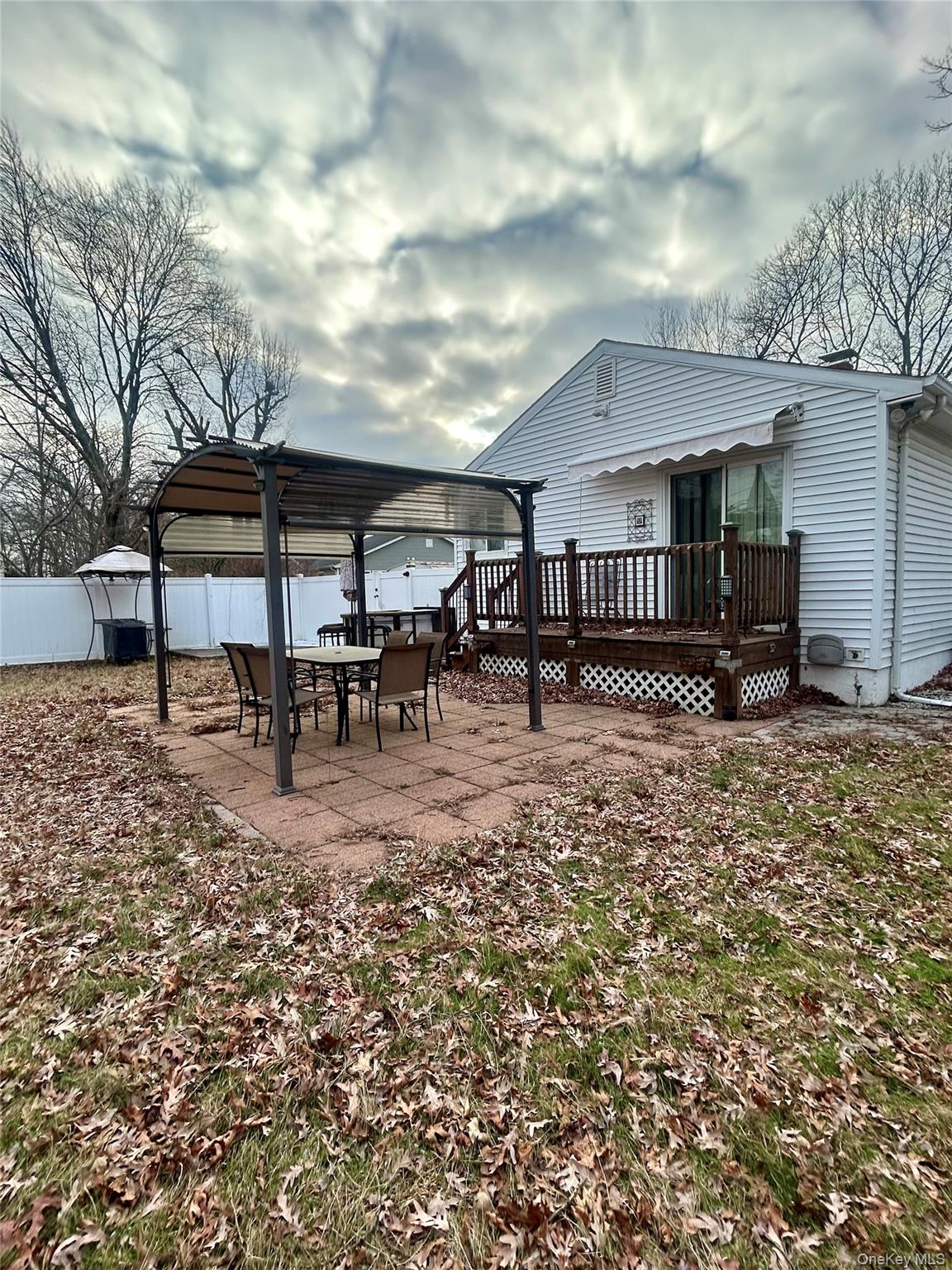 1255 Udall Road, Bay Shore, NY 11706