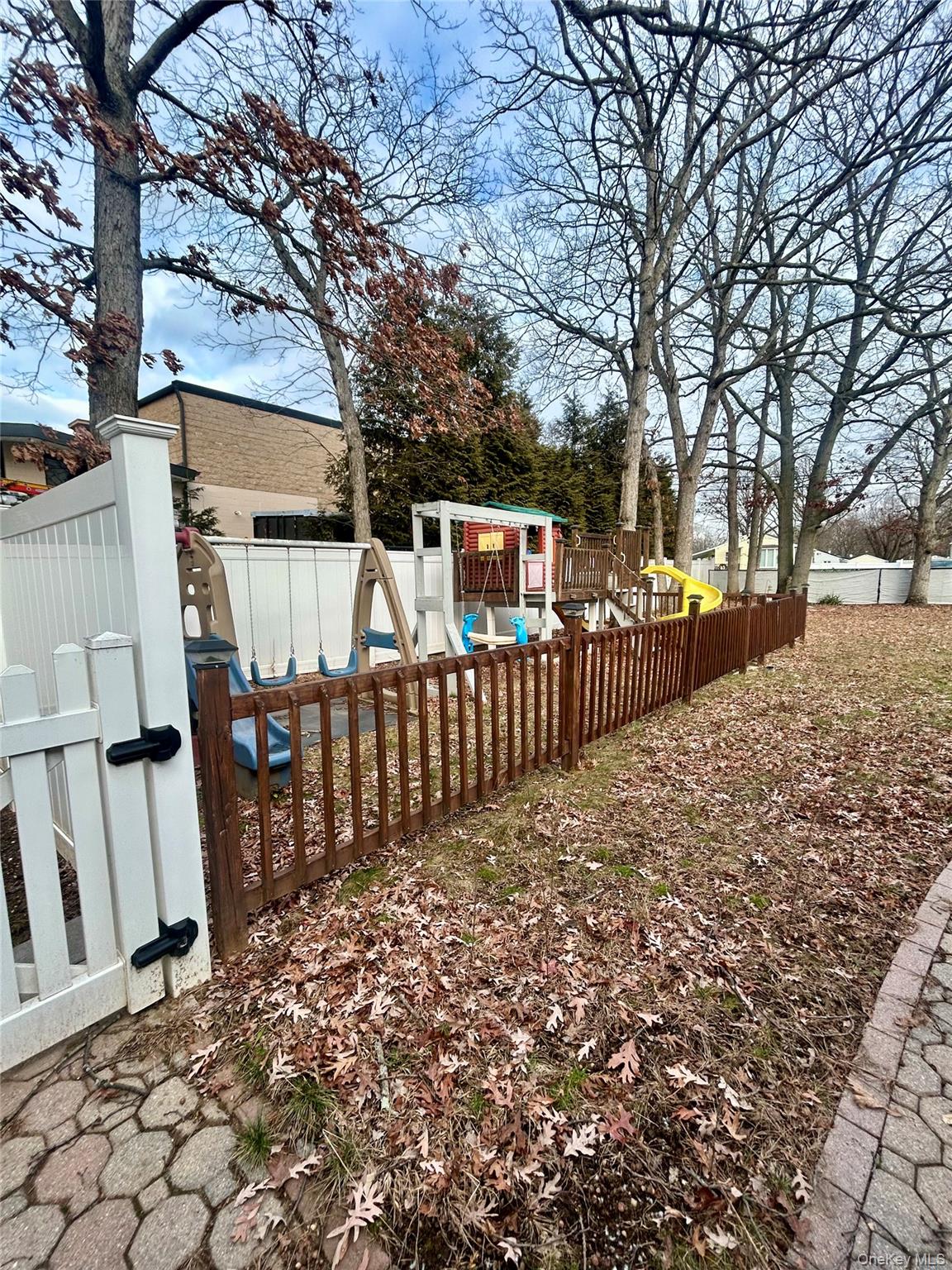 1255 Udall Road, Bay Shore, NY 11706