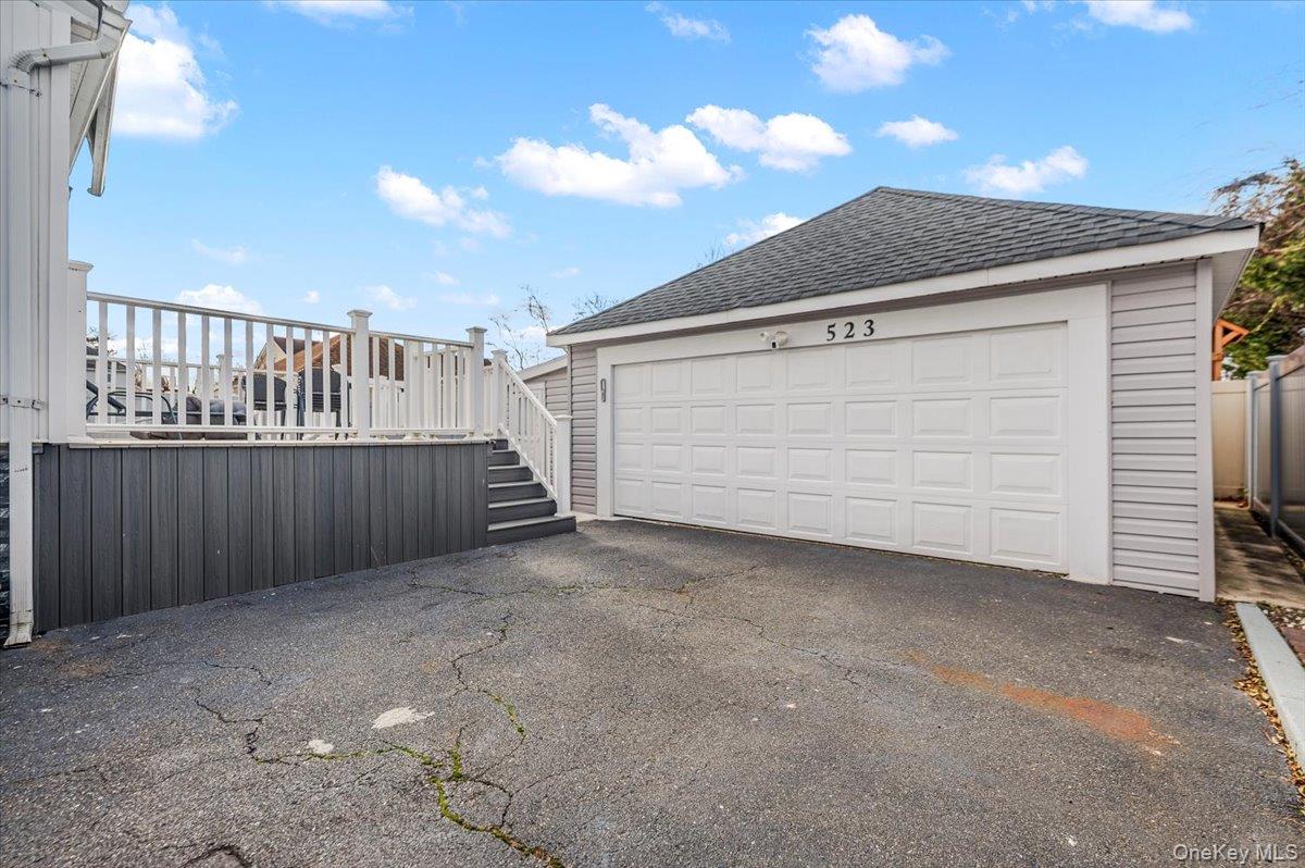 523 Bayview Avenue, Cedarhurst, NY 11516