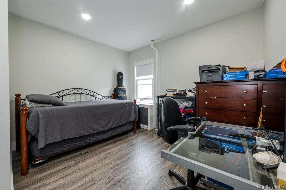 523 Bayview Avenue, Cedarhurst, NY 11516