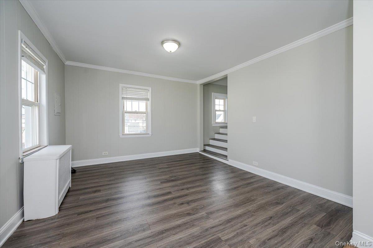 523 Bayview Avenue, Cedarhurst, NY 11516