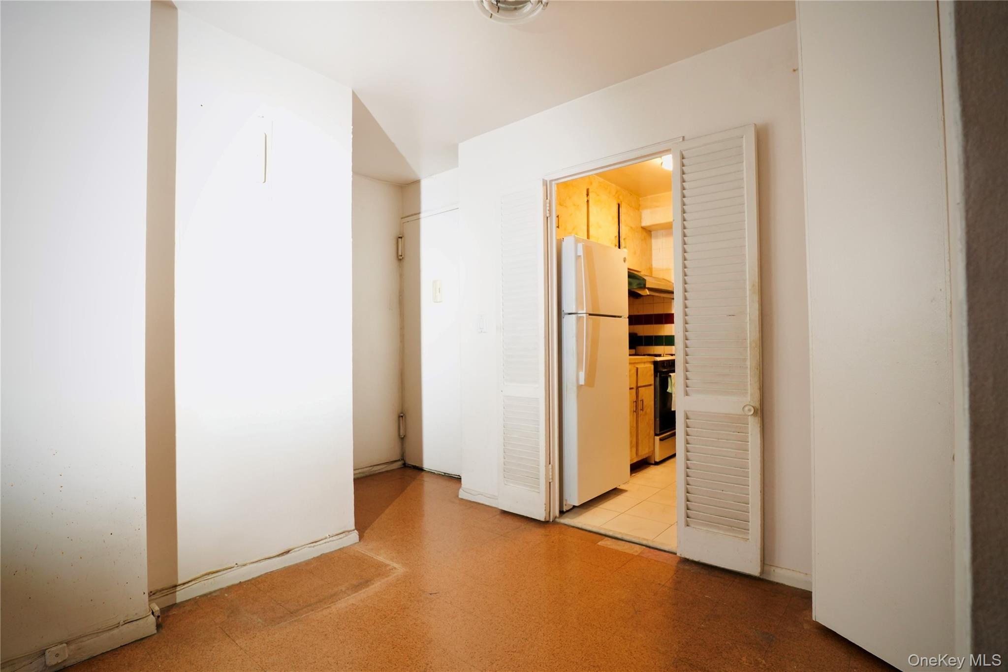 81-11 45 Avenue # #4O, Elmhurst, NY 11373