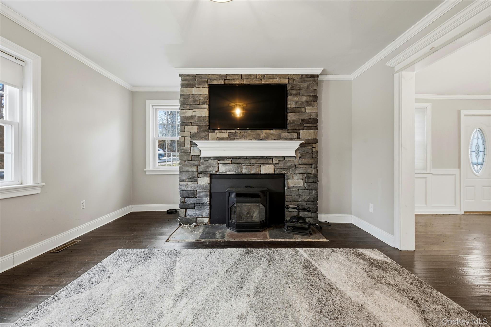 293 State Route 94 S, Warwick, NY 10990