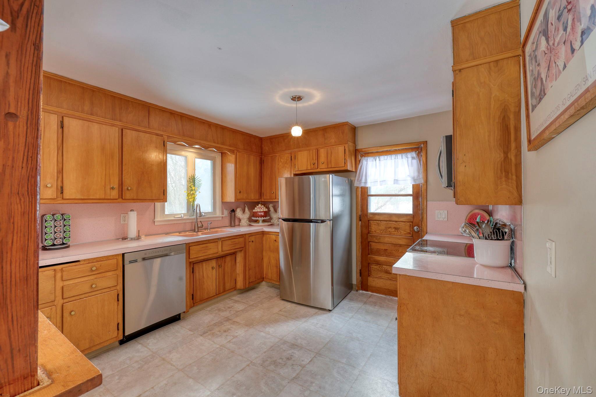 1 Dose Road, Wappingers Falls, NY 12590