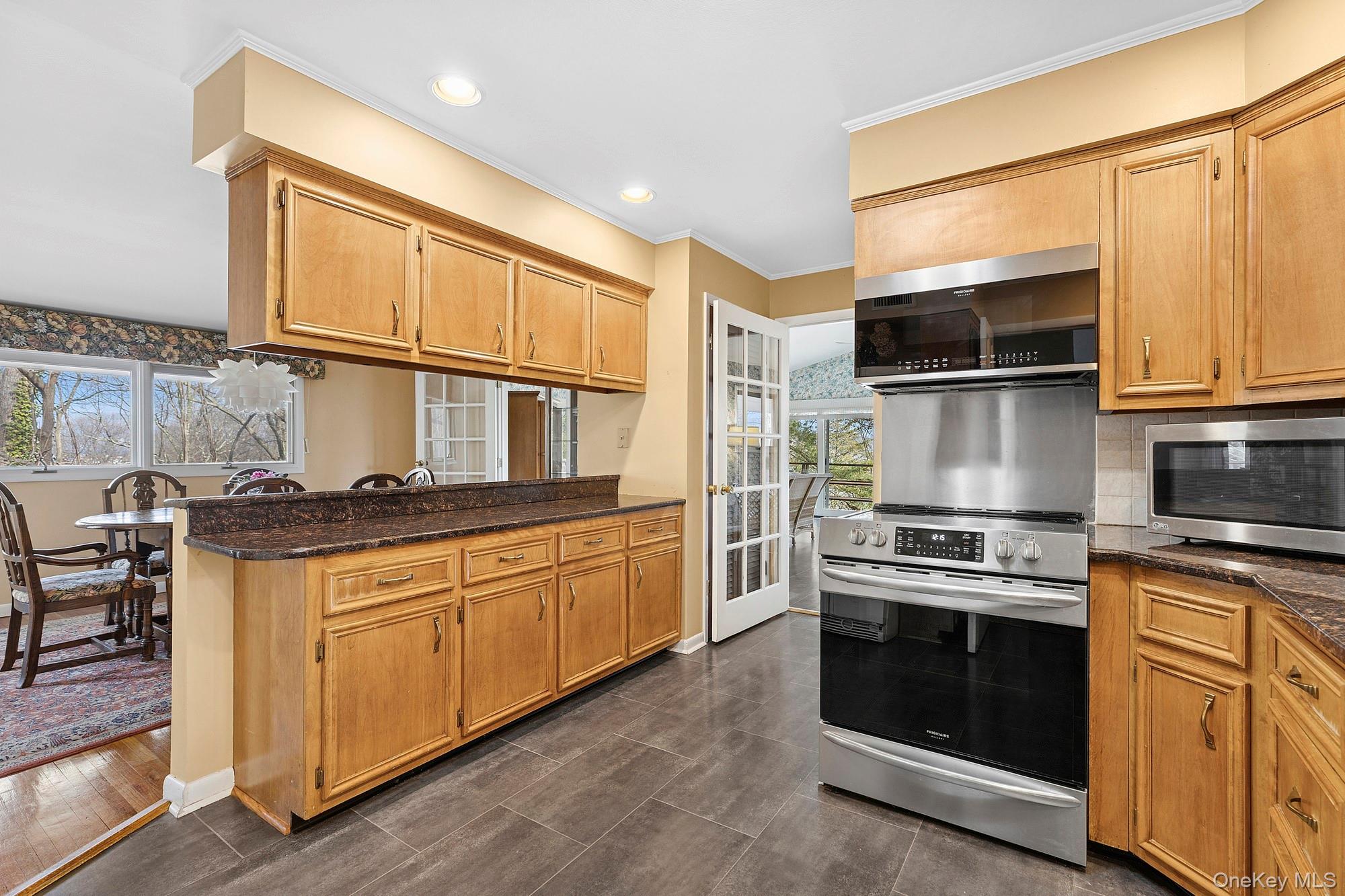 41 Spring Hollow Road, Centerport, NY 11721