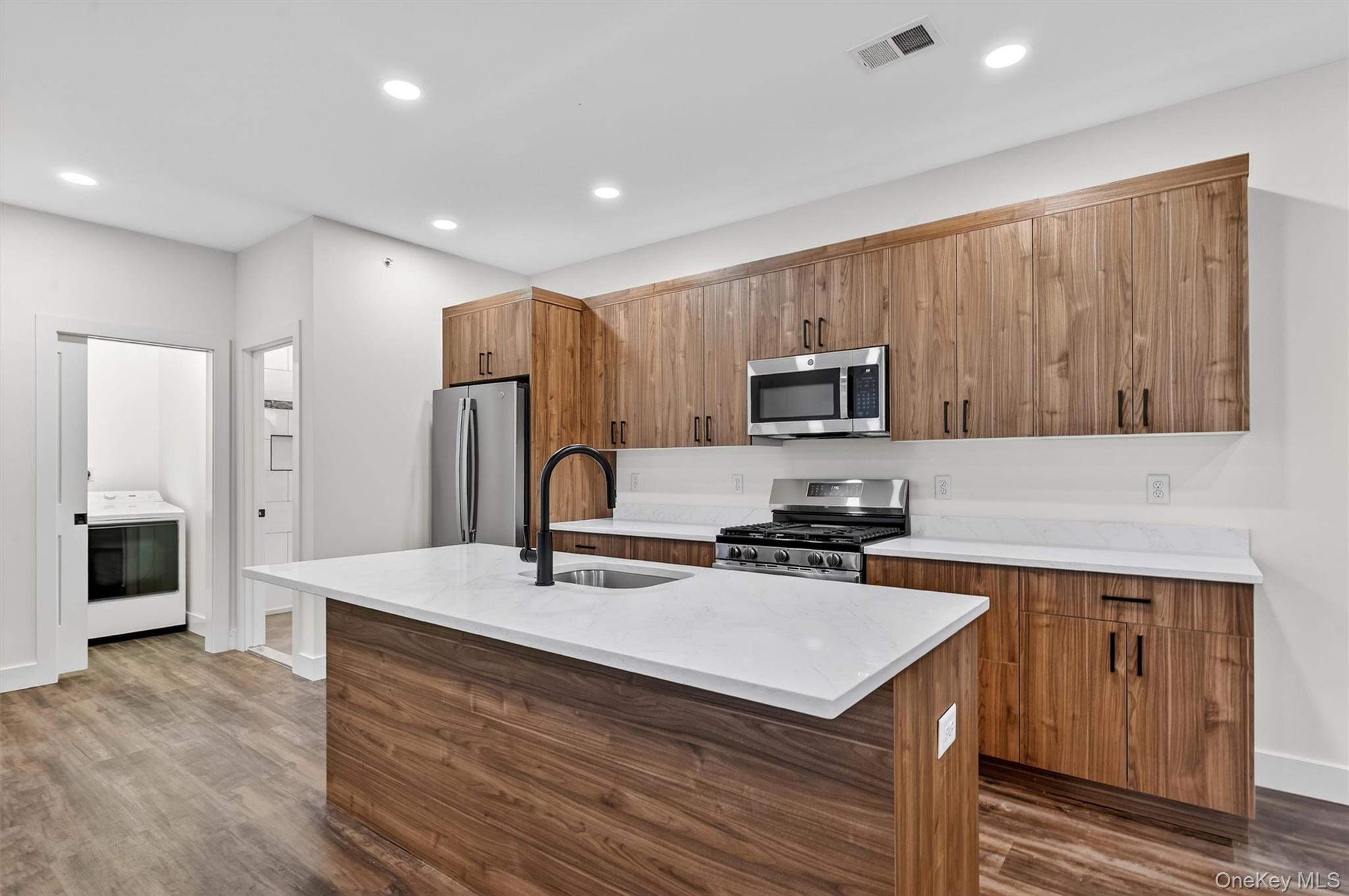 19 Welling Place (2C), Warwick, NY 10990