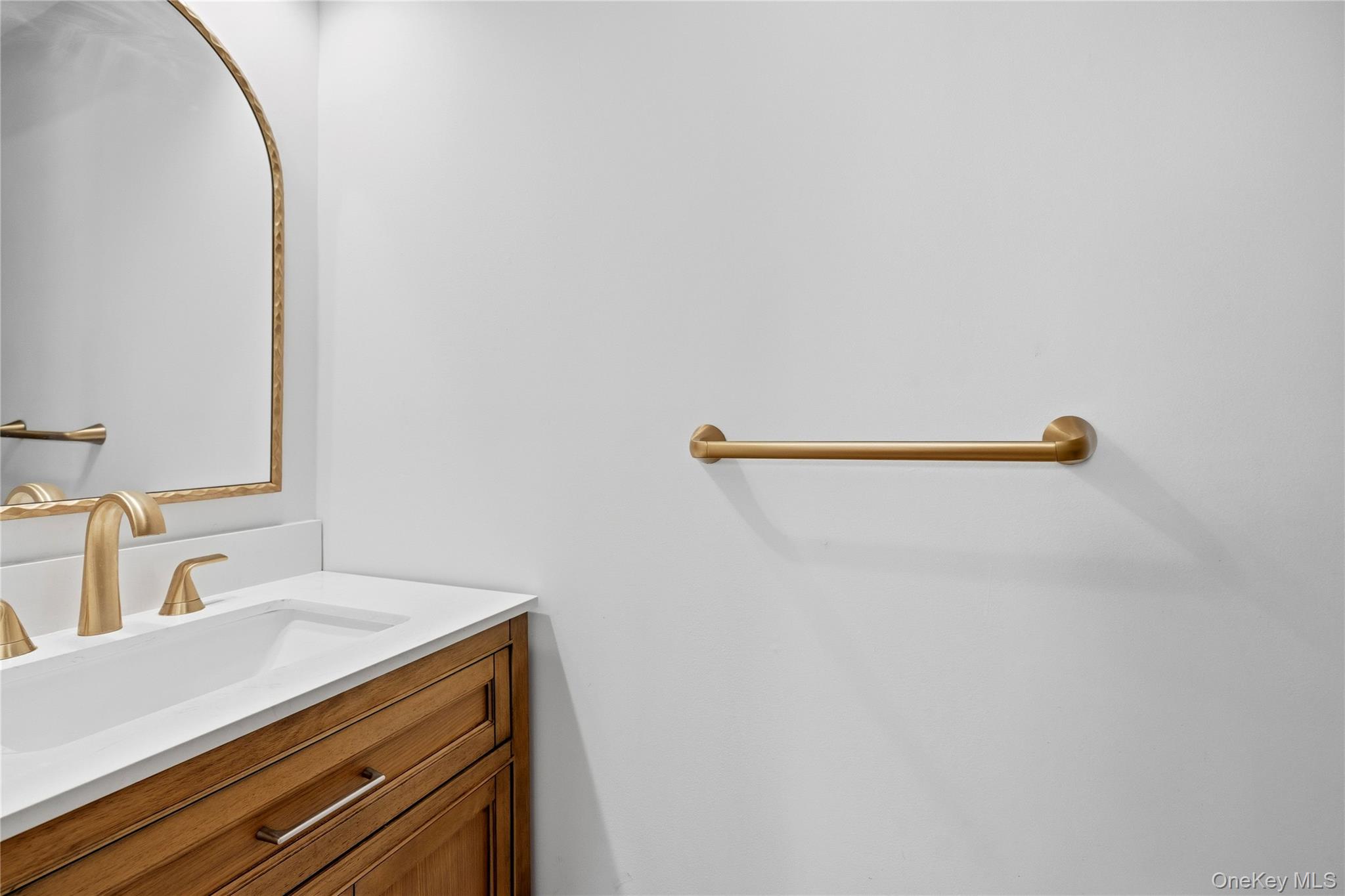 15 Autumn Drive, Mount Sinai, NY 11766