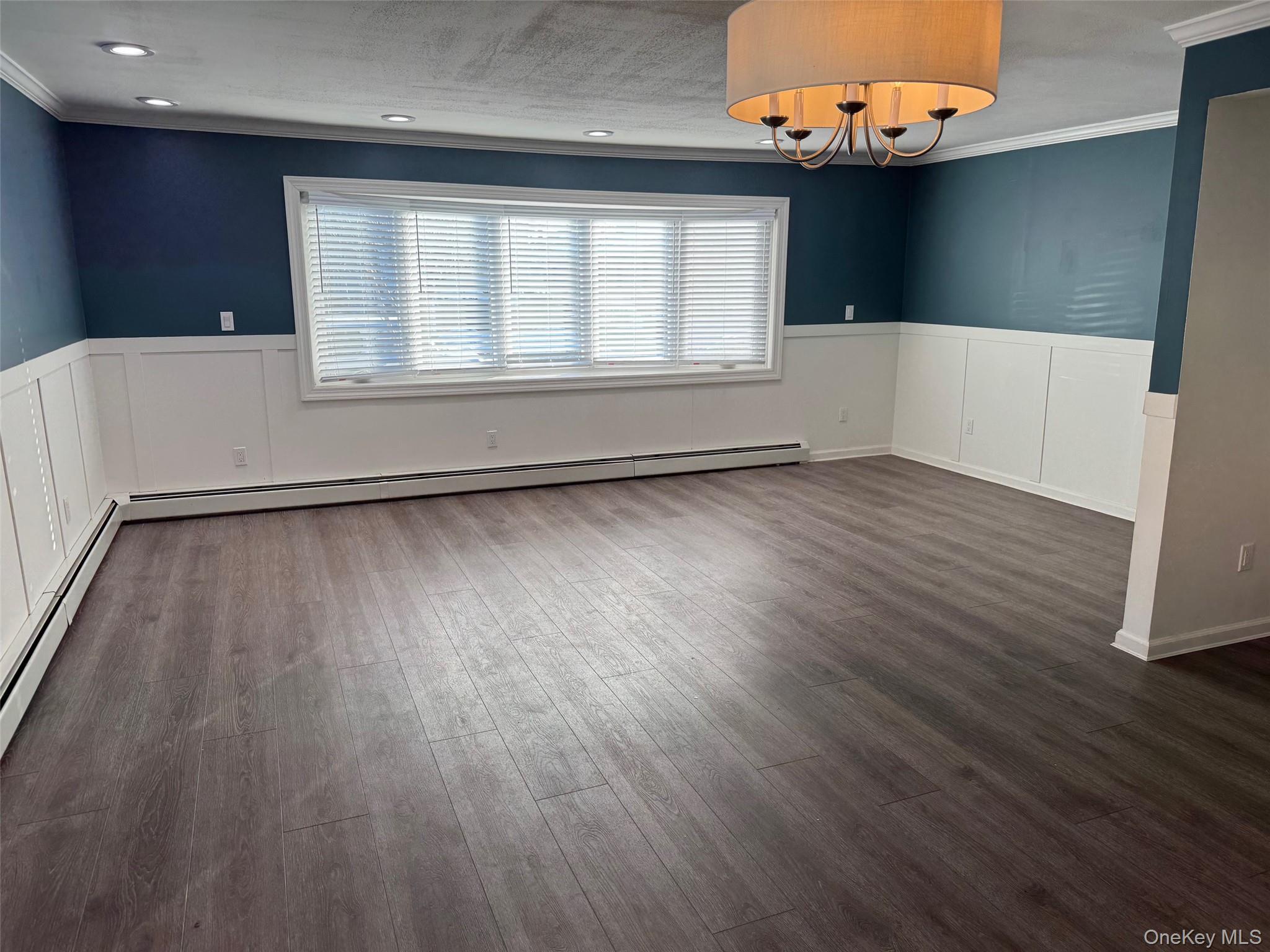 553 E Fulton Street, Long Beach, NY 11561