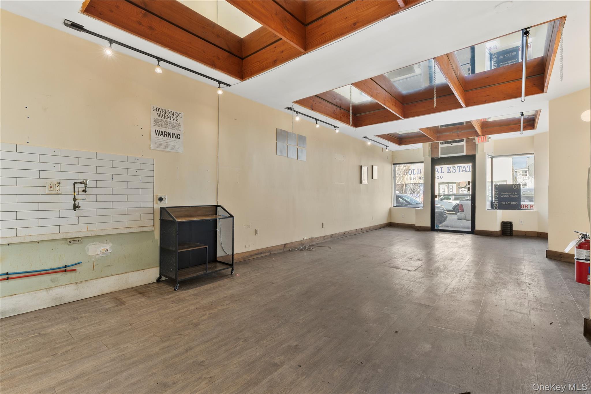 1048 W Beech Street, Long Beach, NY 11561