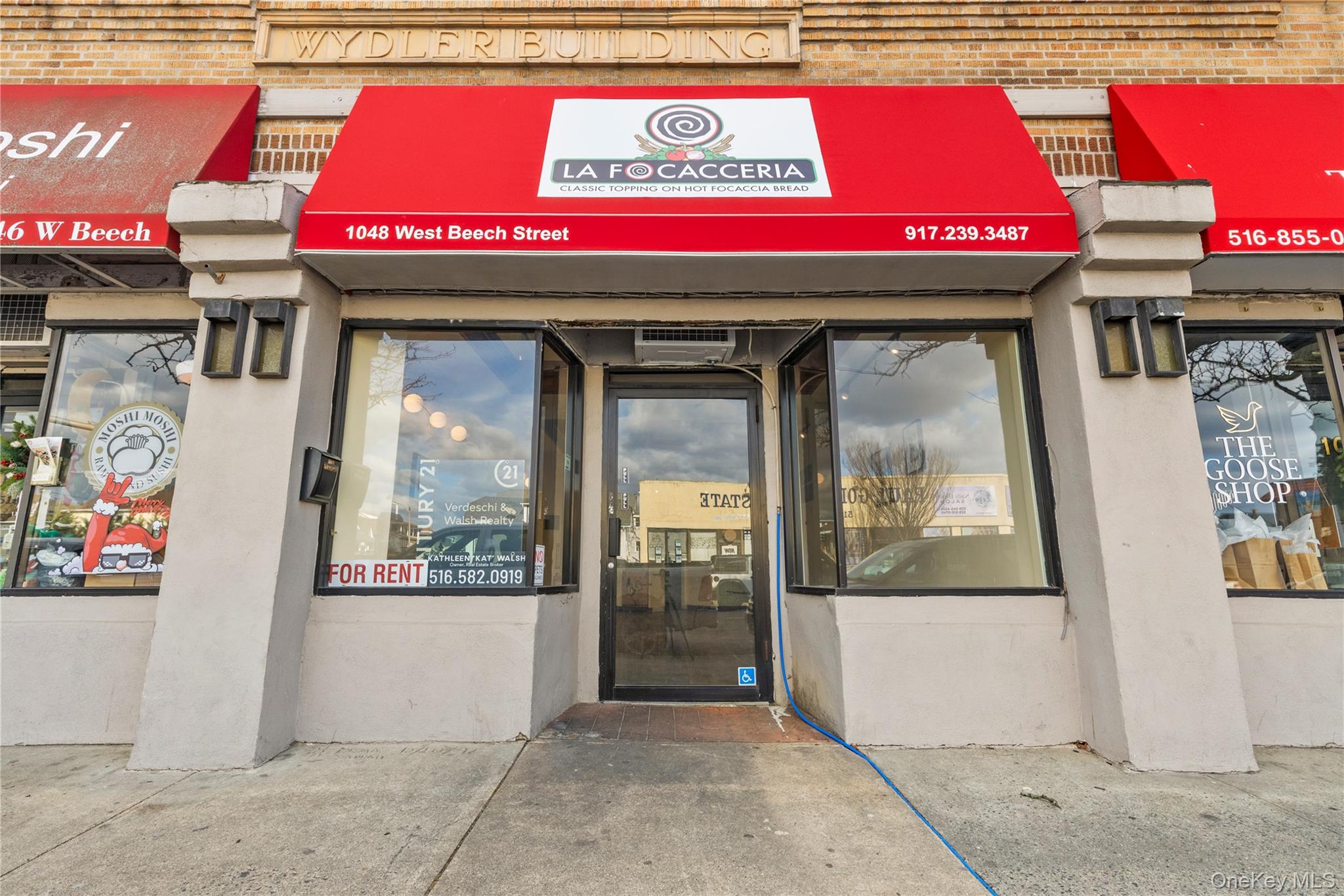 1048 W Beech Street, Long Beach, NY 11561