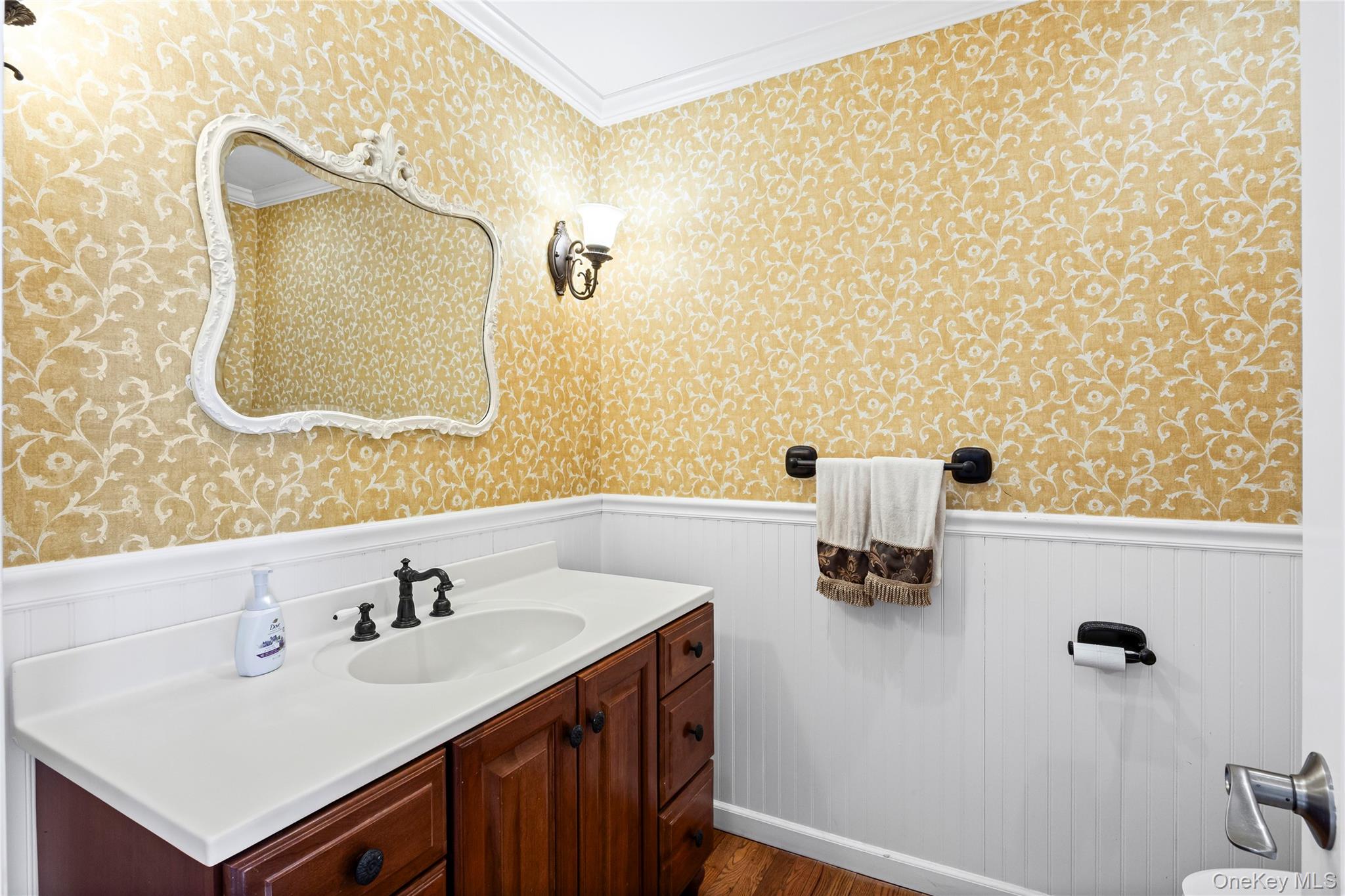 21 Seacliff Lane, Miller Place, NY 11764