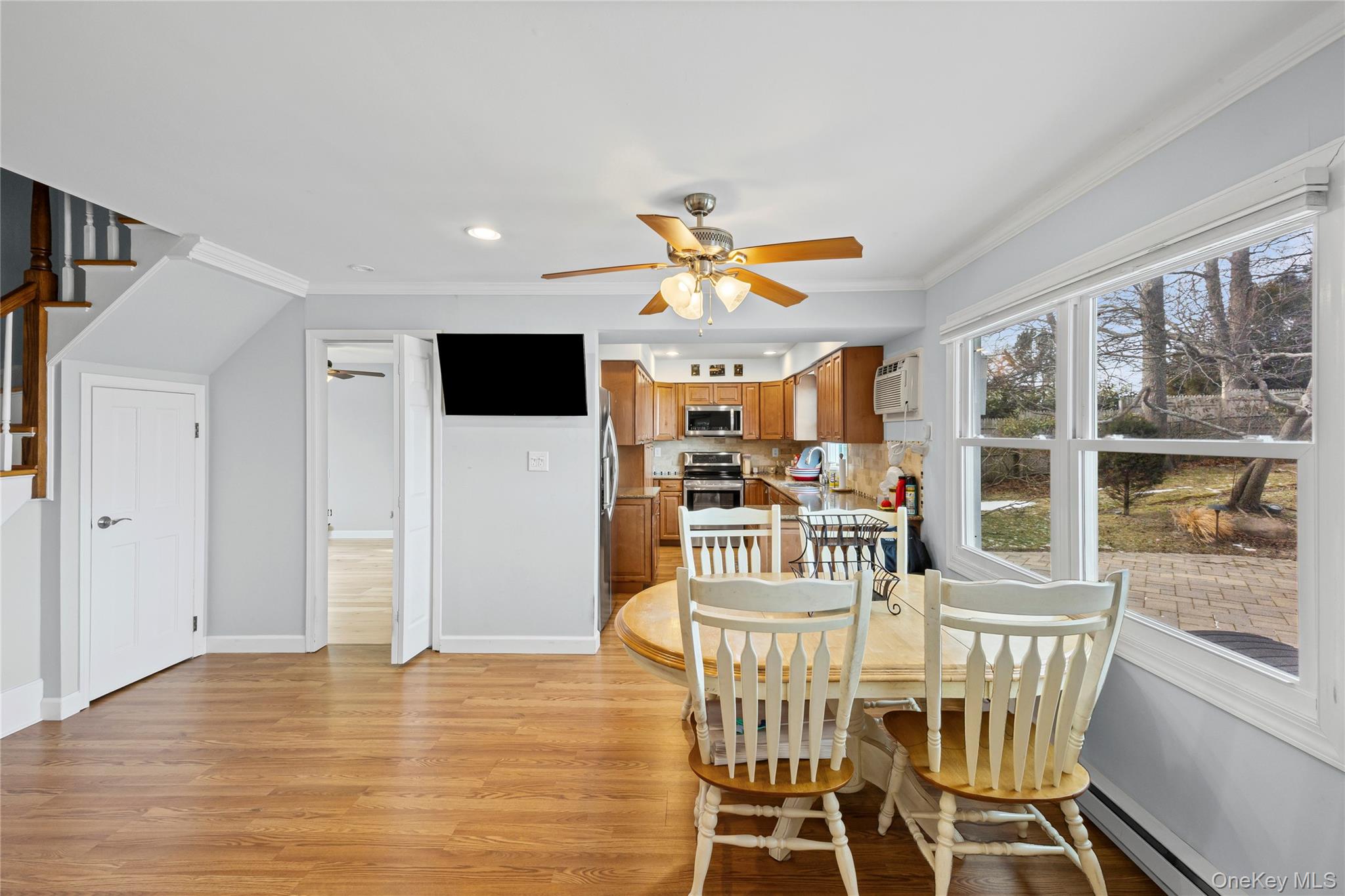 21 Seacliff Lane, Miller Place, NY 11764