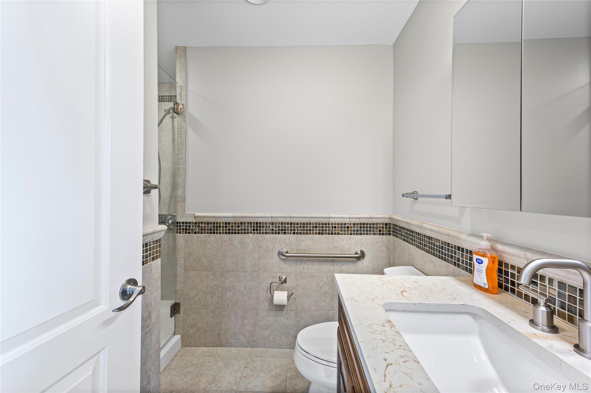 21 Seacliff Lane, Miller Place, NY 11764