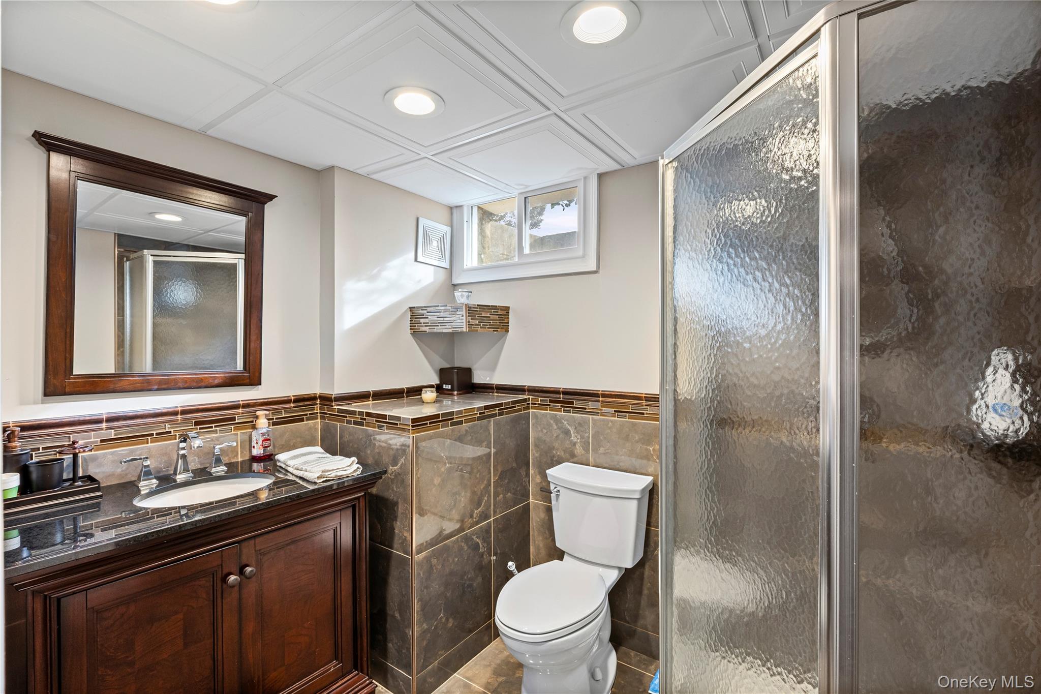 21 Seacliff Lane, Miller Place, NY 11764