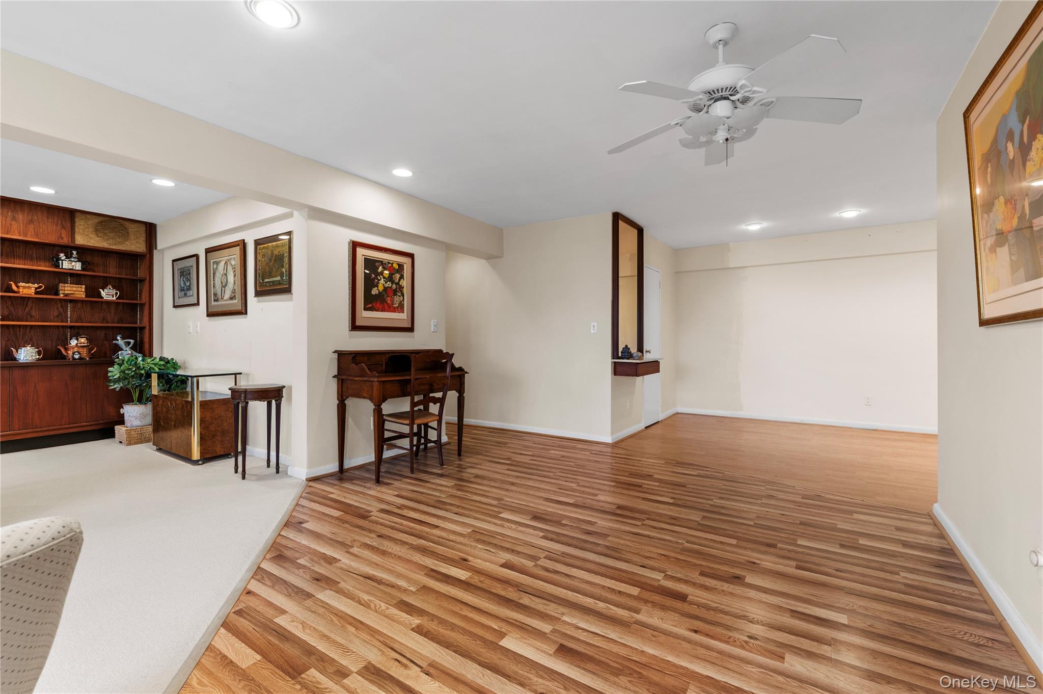 25 Chapel Place # 2L, Great Neck, NY 11021