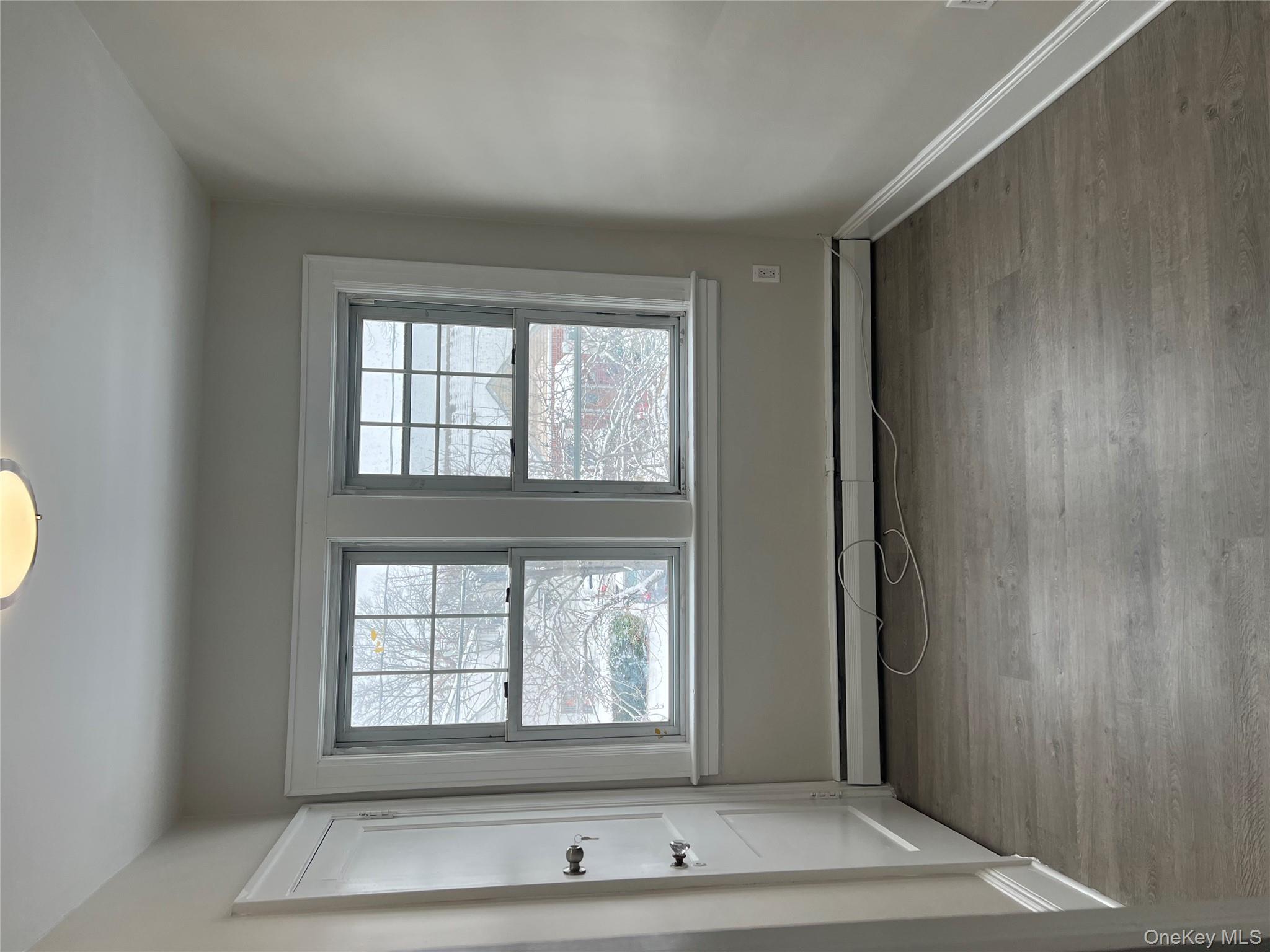 535 N 2nd Street # 2, New Hyde Park, NY 11040