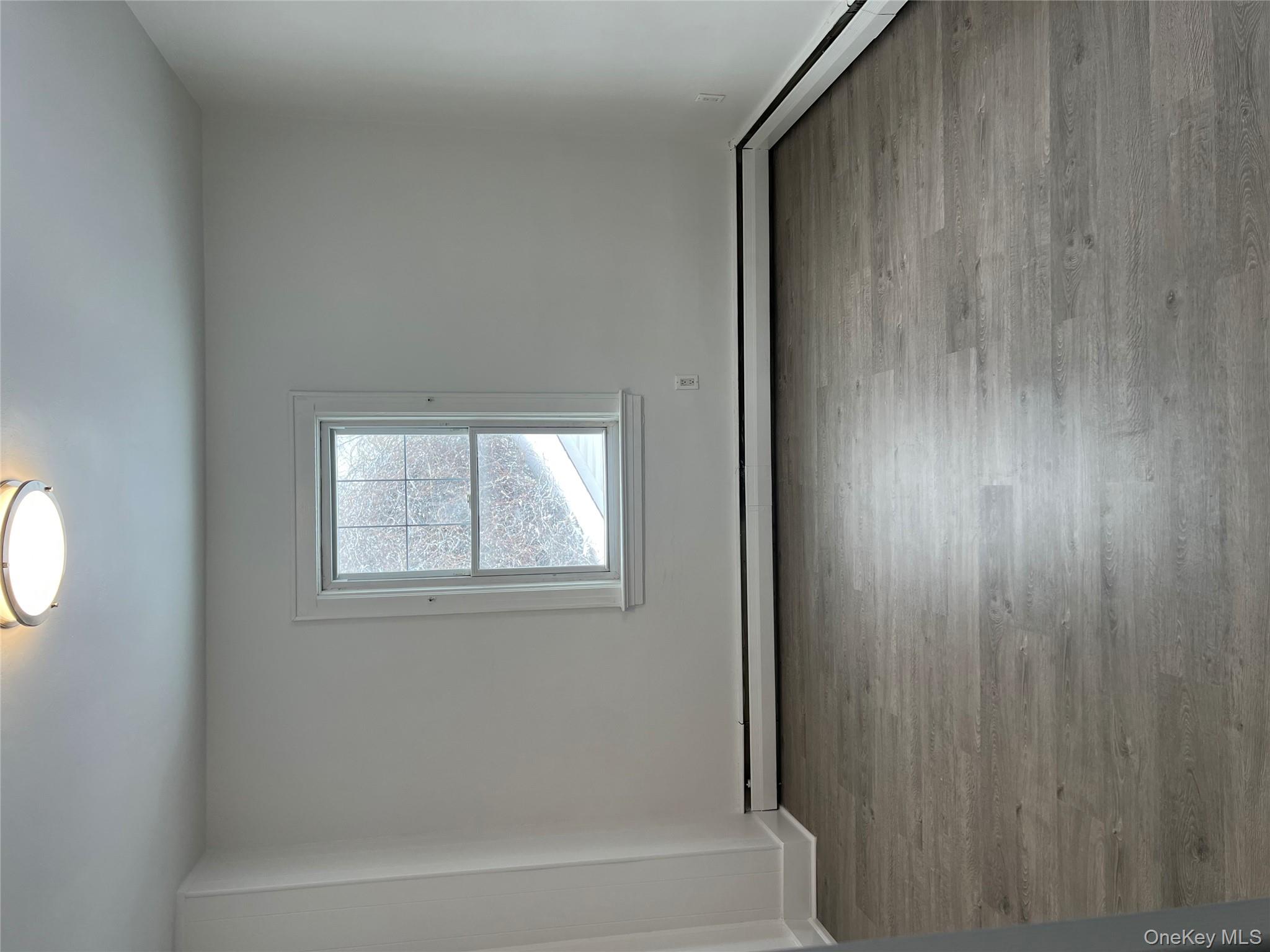 535 N 2nd Street # 2, New Hyde Park, NY 11040