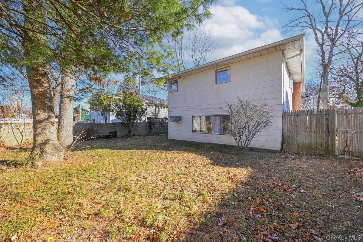 3 Healy Street, Huntington, NY 11743