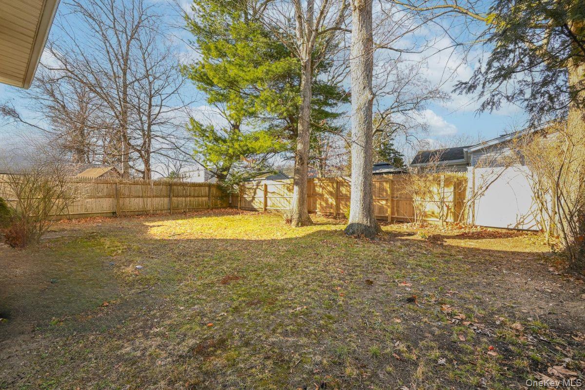 3 Healy Street, Huntington, NY 11743