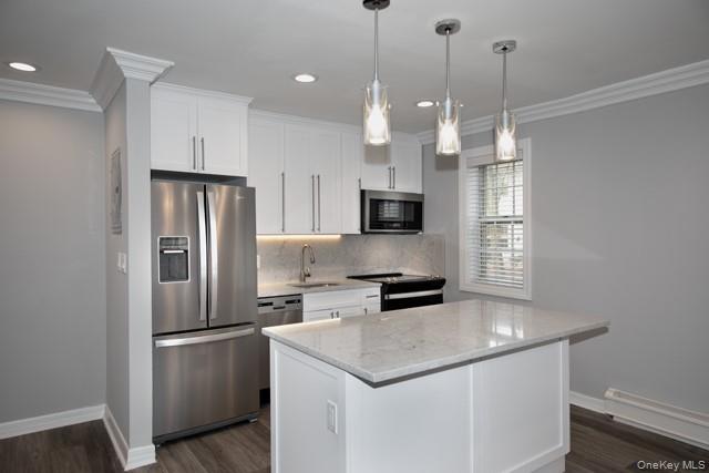 23 Weaver Drive # 02-1A, Massapequa, NY 11758