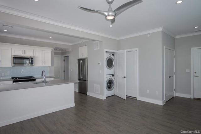 262 Indian Head Road # 203, Kings Park, NY 11754