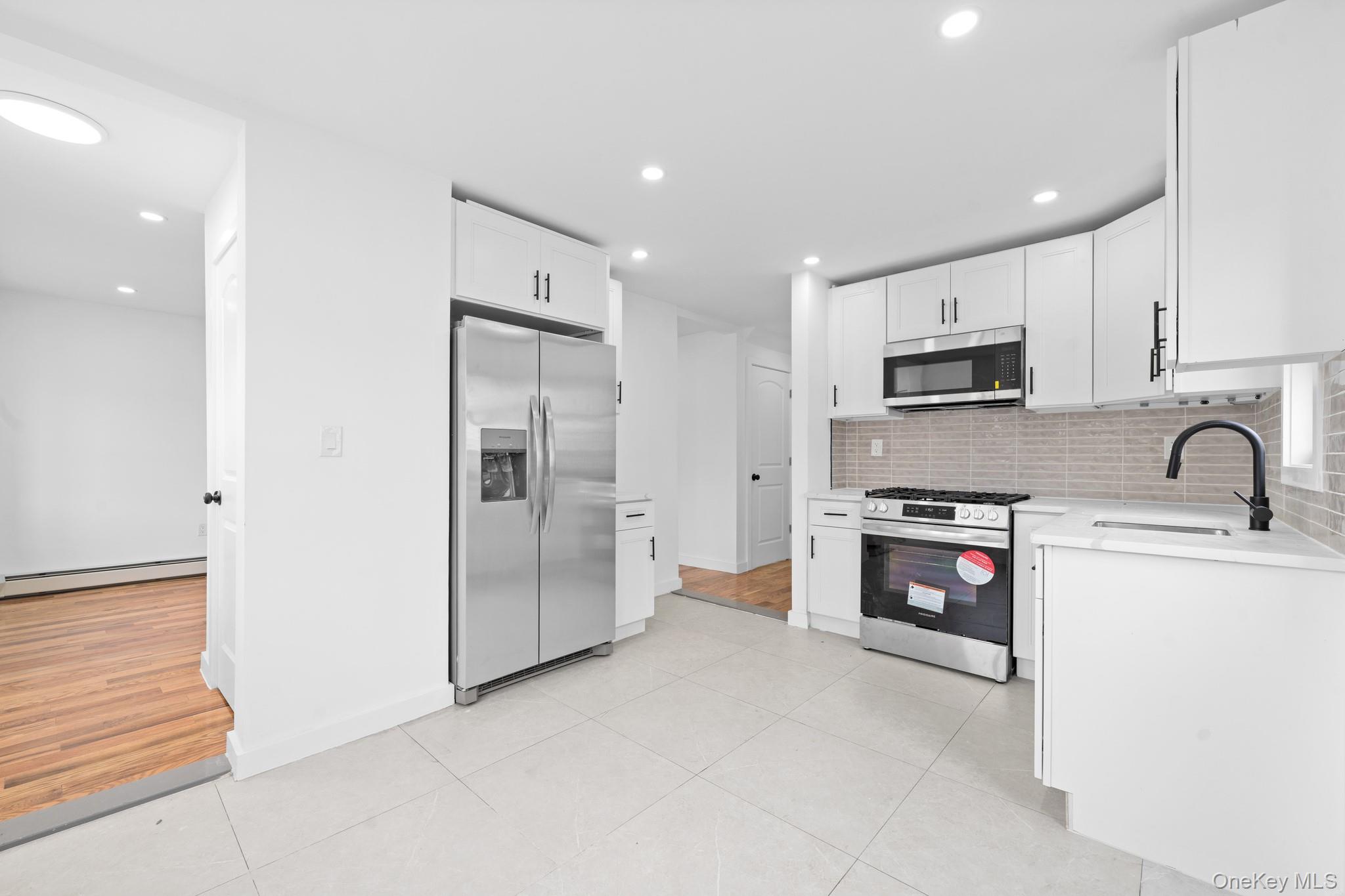 19311 120th Avenue, Saint Albans, NY 11412