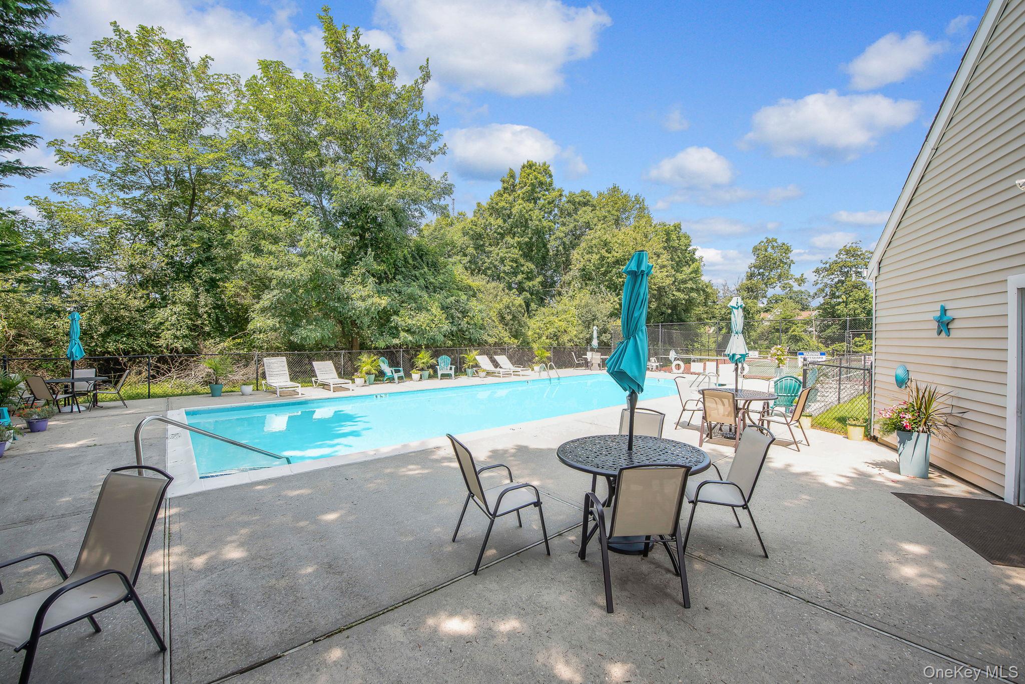 24 Spinnaker Lane # 24, East Patchogue, NY 11772