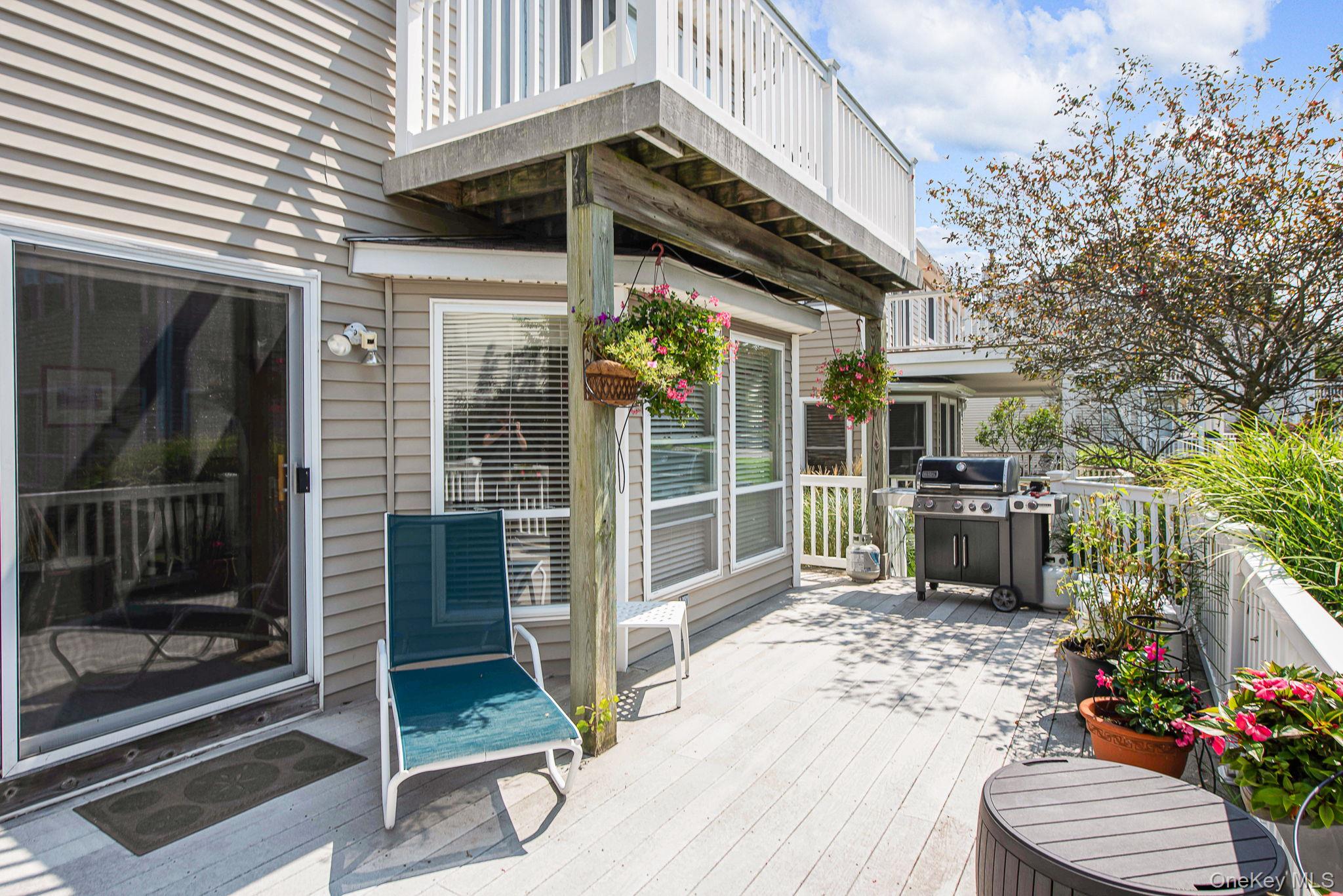 24 Spinnaker Lane # 24, East Patchogue, NY 11772