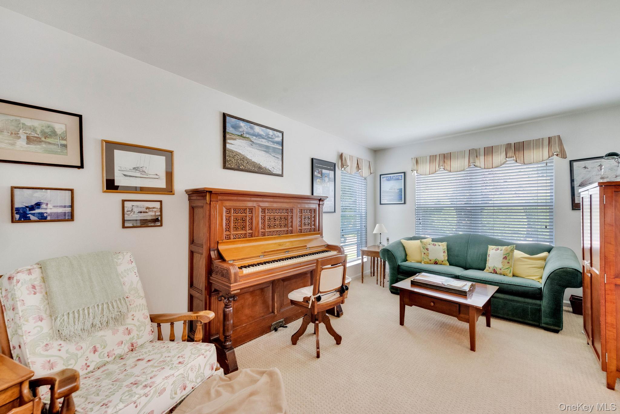 24 Spinnaker Lane # 24, East Patchogue, NY 11772