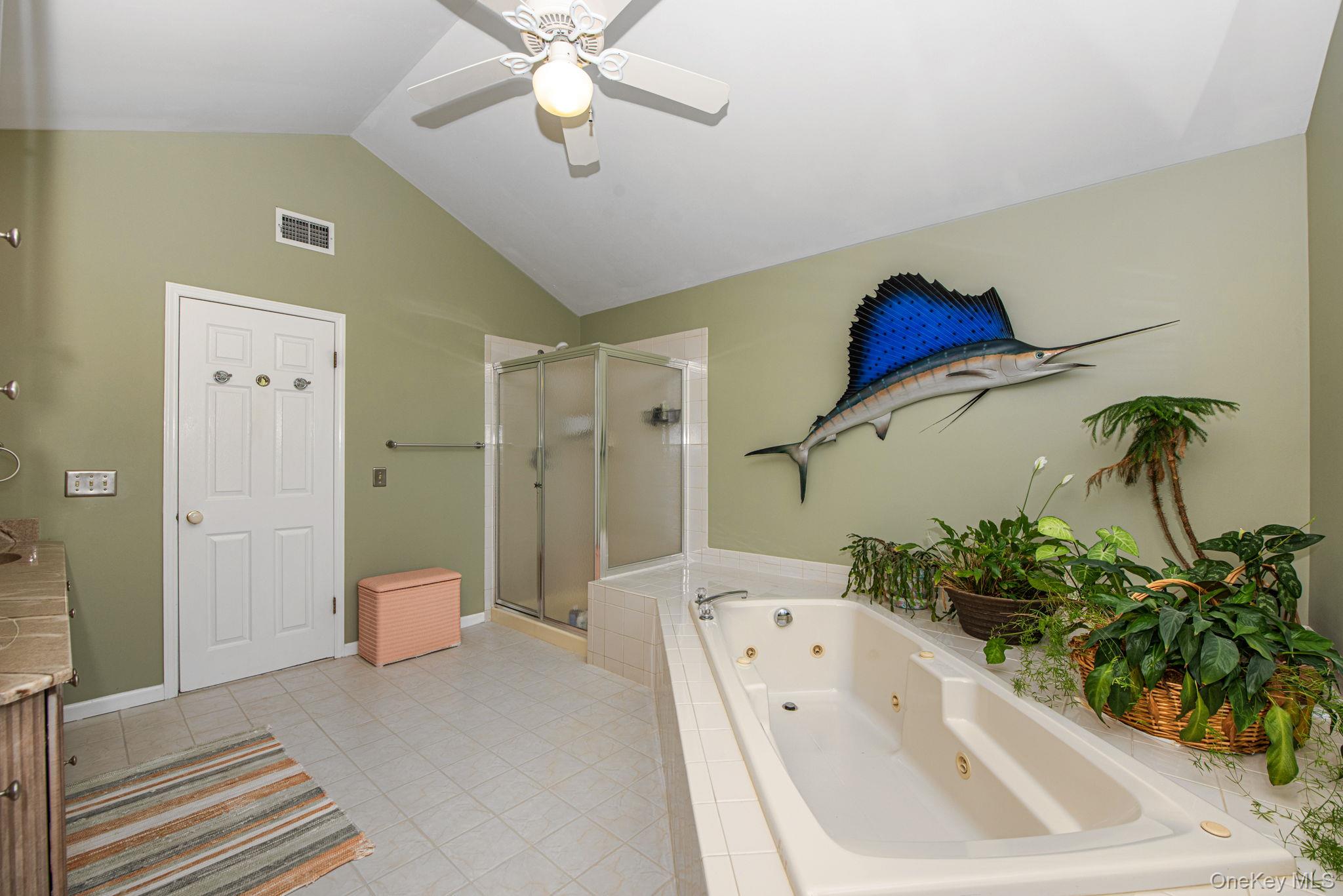 24 Spinnaker Lane # 24, East Patchogue, NY 11772