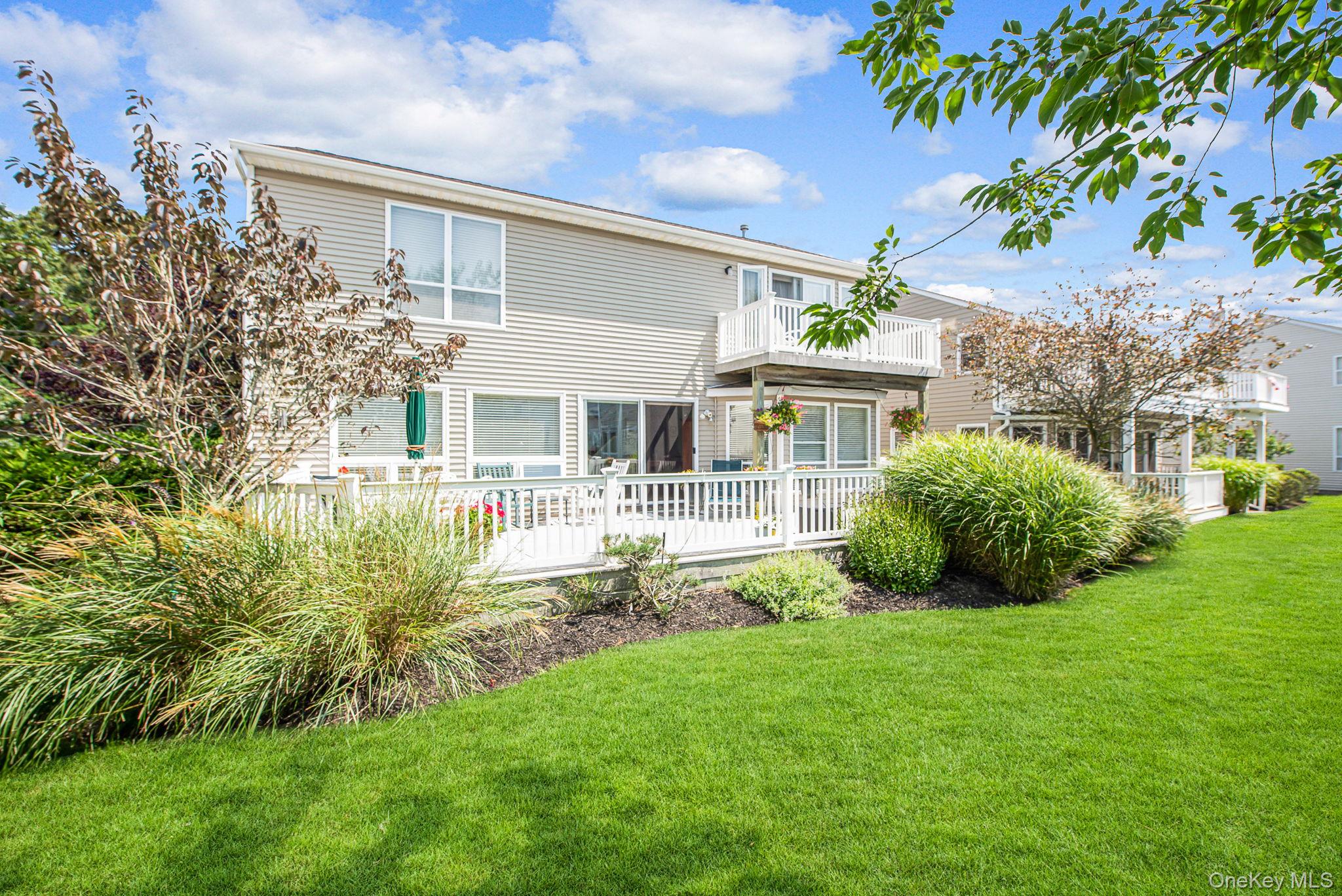 24 Spinnaker Lane # 24, East Patchogue, NY 11772