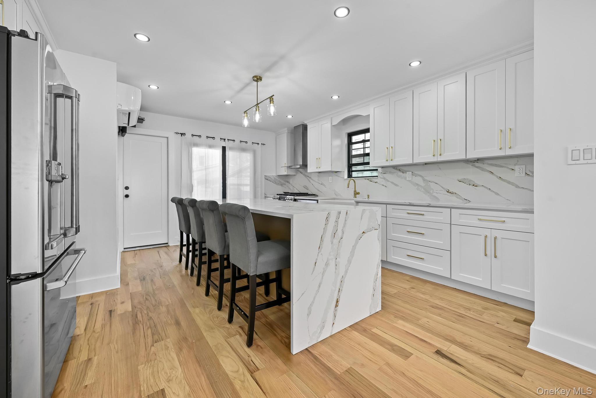 91-35 71 Avenue, Forest Hills, NY 11375