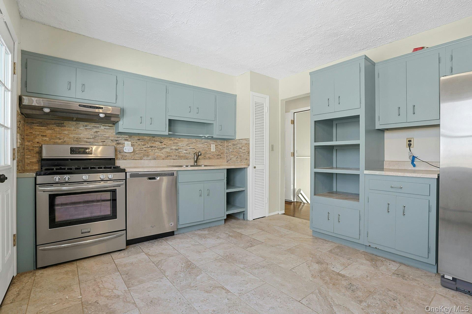 3 Trimble Street, Garnerville, NY 10923