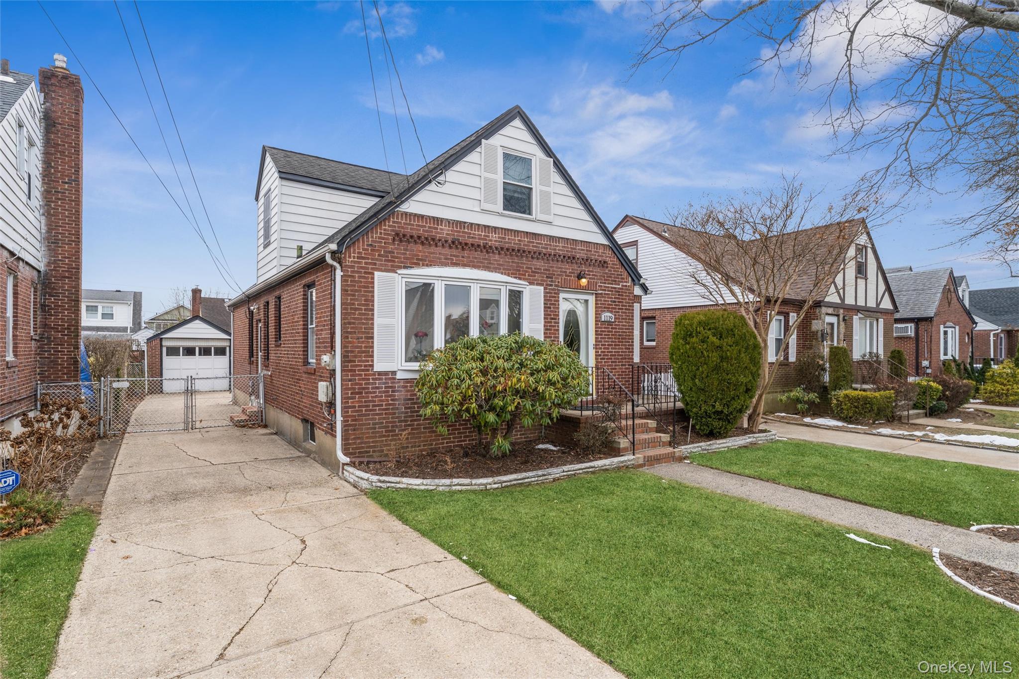 1119 Theodora Street, Franklin Square, NY 11010