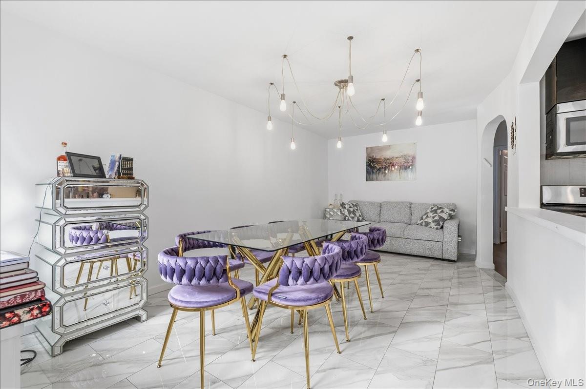 1210 Plainview Avenue, Far Rockaway, NY 11691