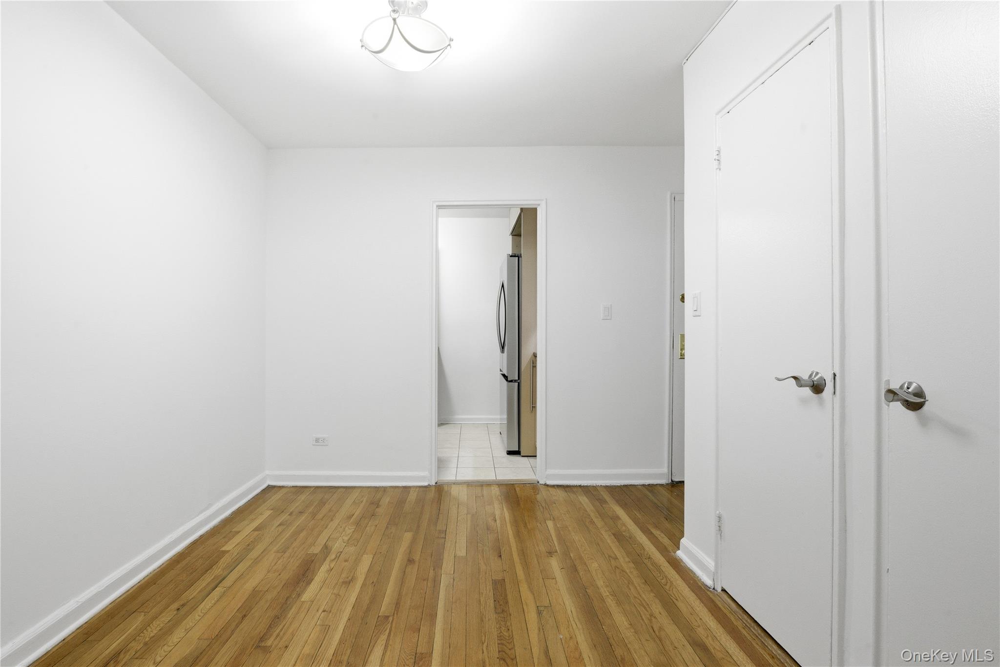 102-12 65th Avenue # D17, Forest Hills, NY 11375