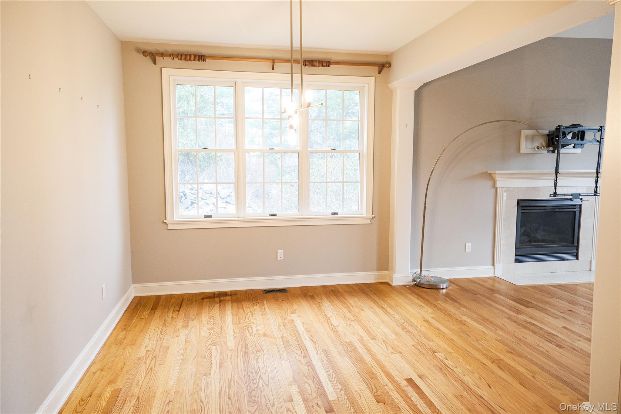 6 Holly Knolls, Armonk, NY 10504