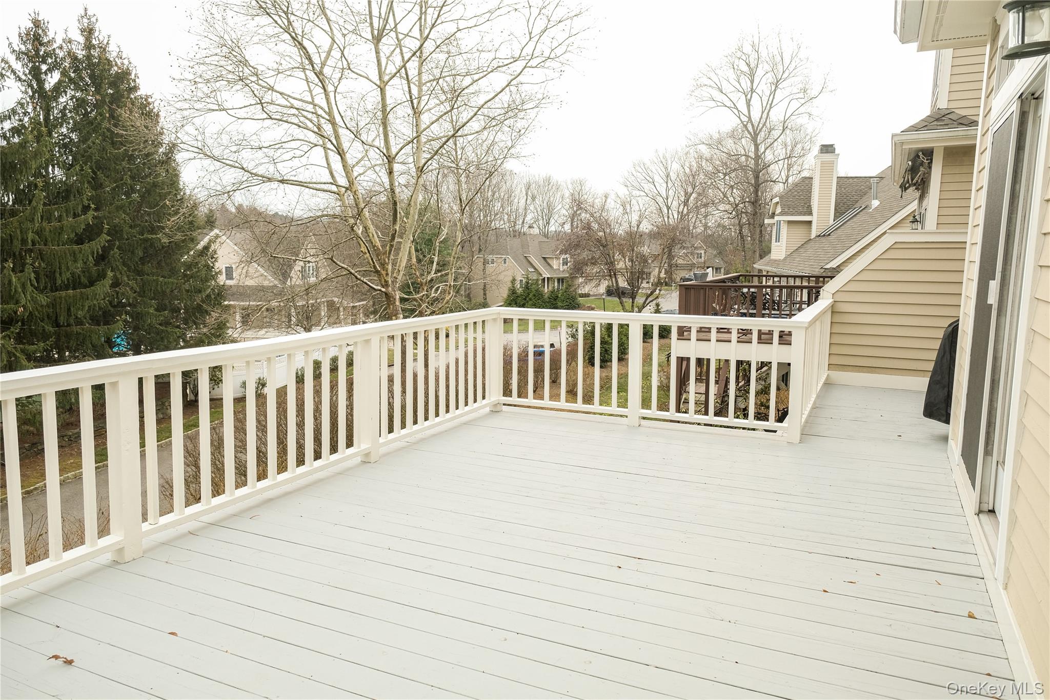 6 Holly Knolls, Armonk, NY 10504