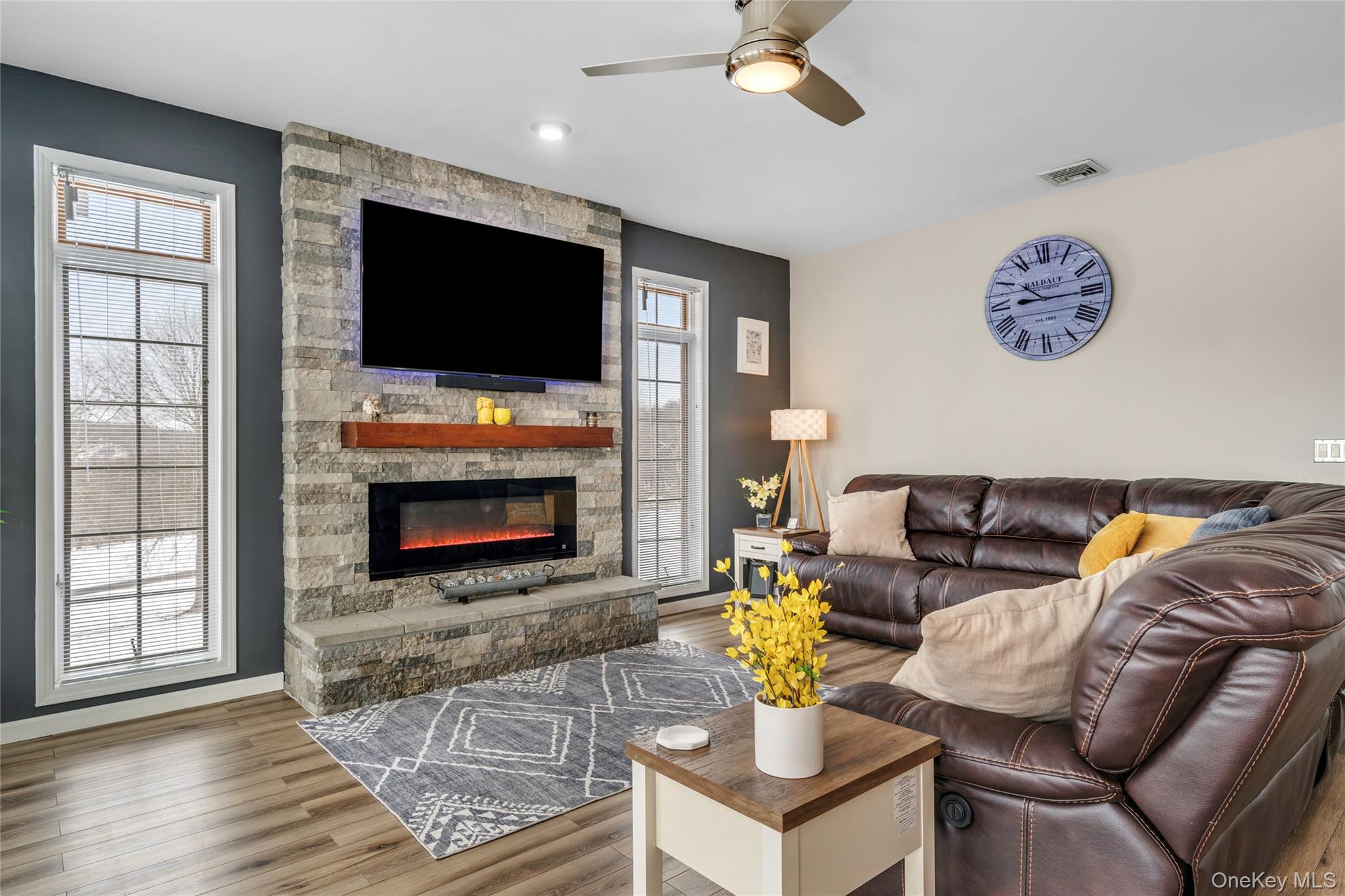 140 Gate Schoolhouse Road, New Hampton, NY 10958