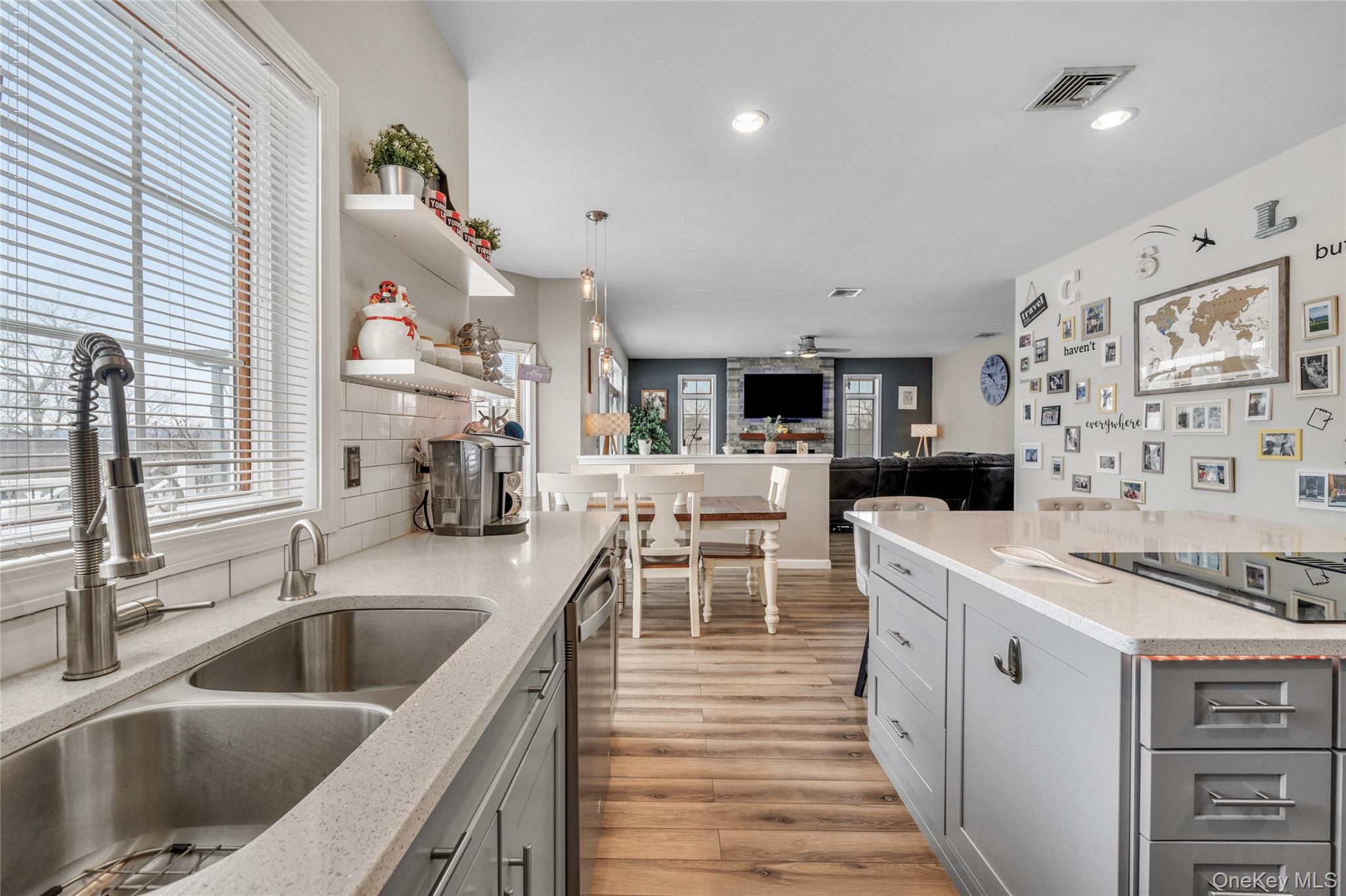 140 Gate Schoolhouse Road, New Hampton, NY 10958