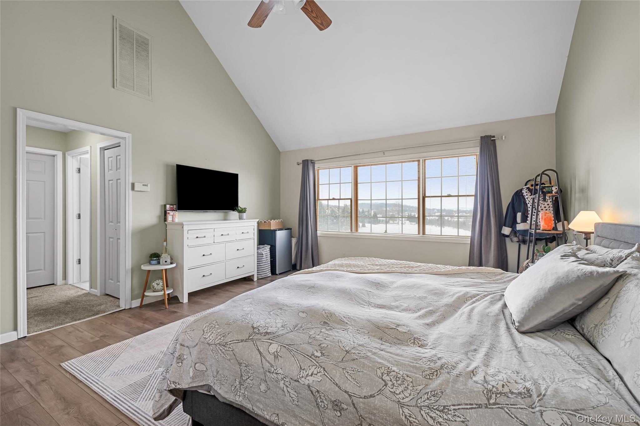 140 Gate Schoolhouse Road, New Hampton, NY 10958