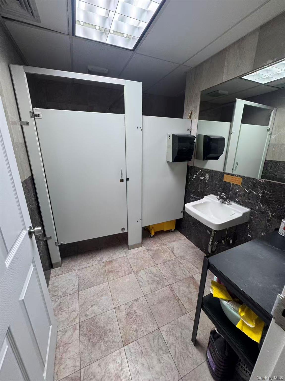 13332 41st Road # 3B, Flushing, NY 11355