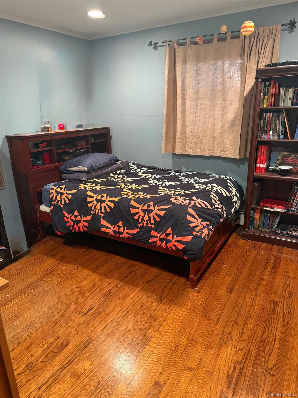 19 New Mill Road, Smithtown, NY 11787