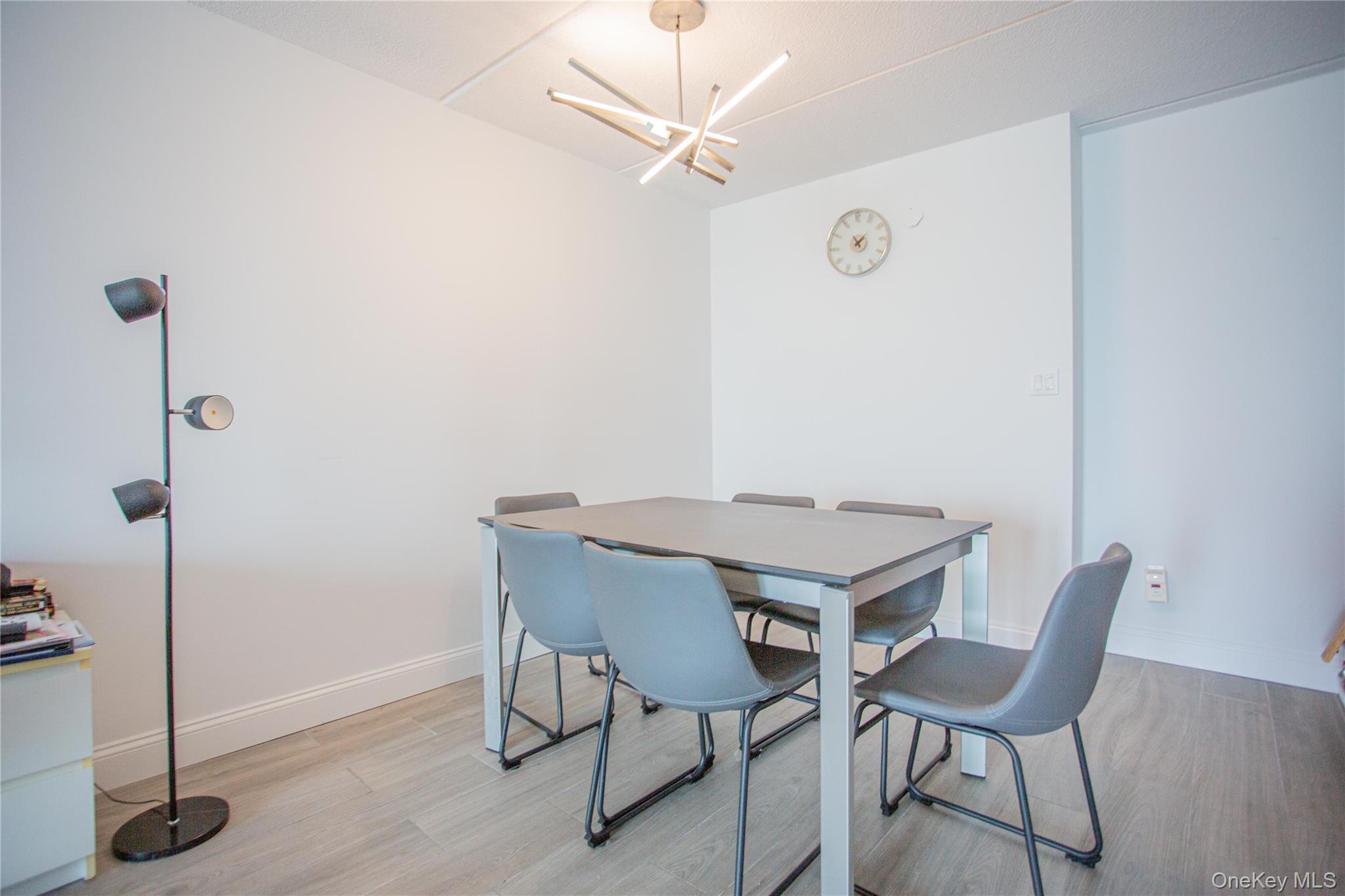 230 W Broadway, Long Beach, NY 11561